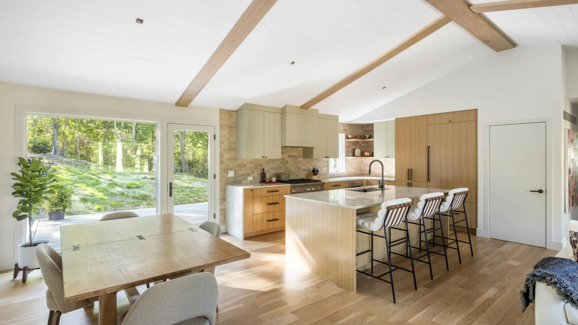 Property at 7 SYLVAN LANE, Sag Harbor, NY 11963 6