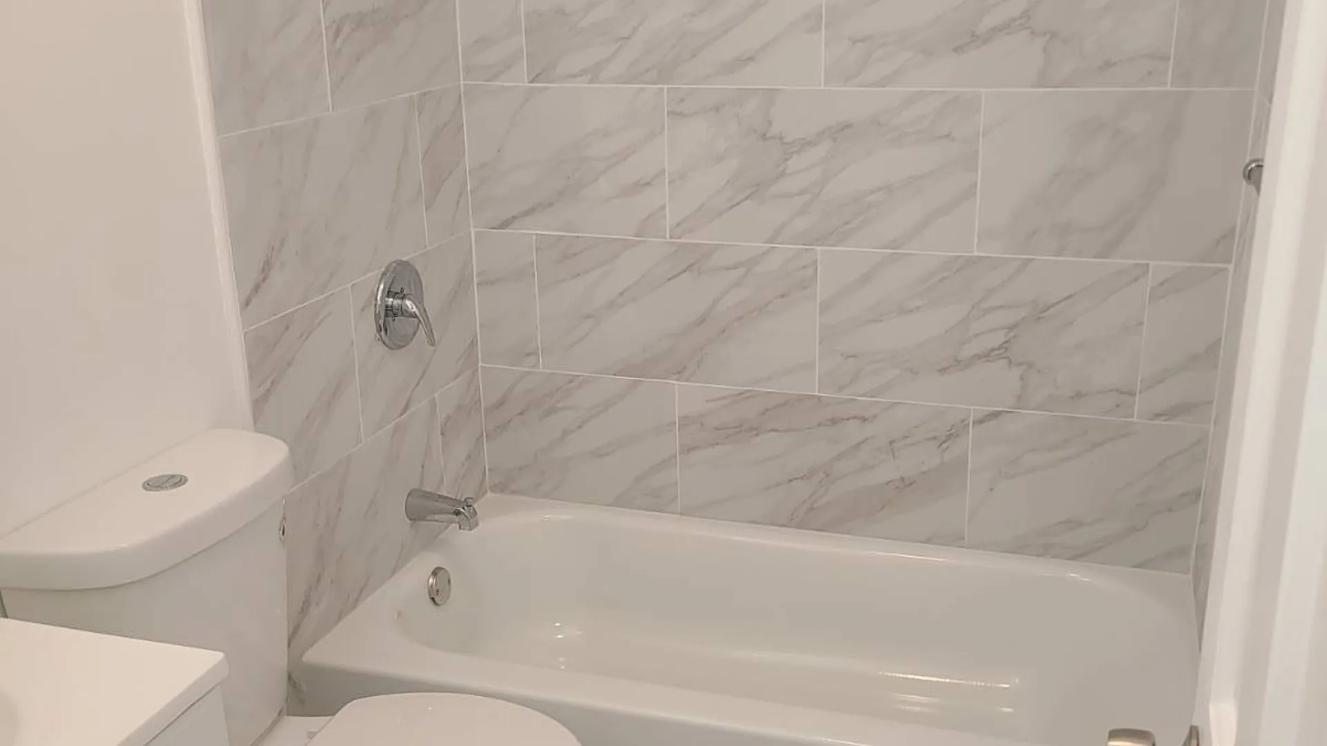 Property at 9208 Ave N, Brooklyn, NY 11236 10