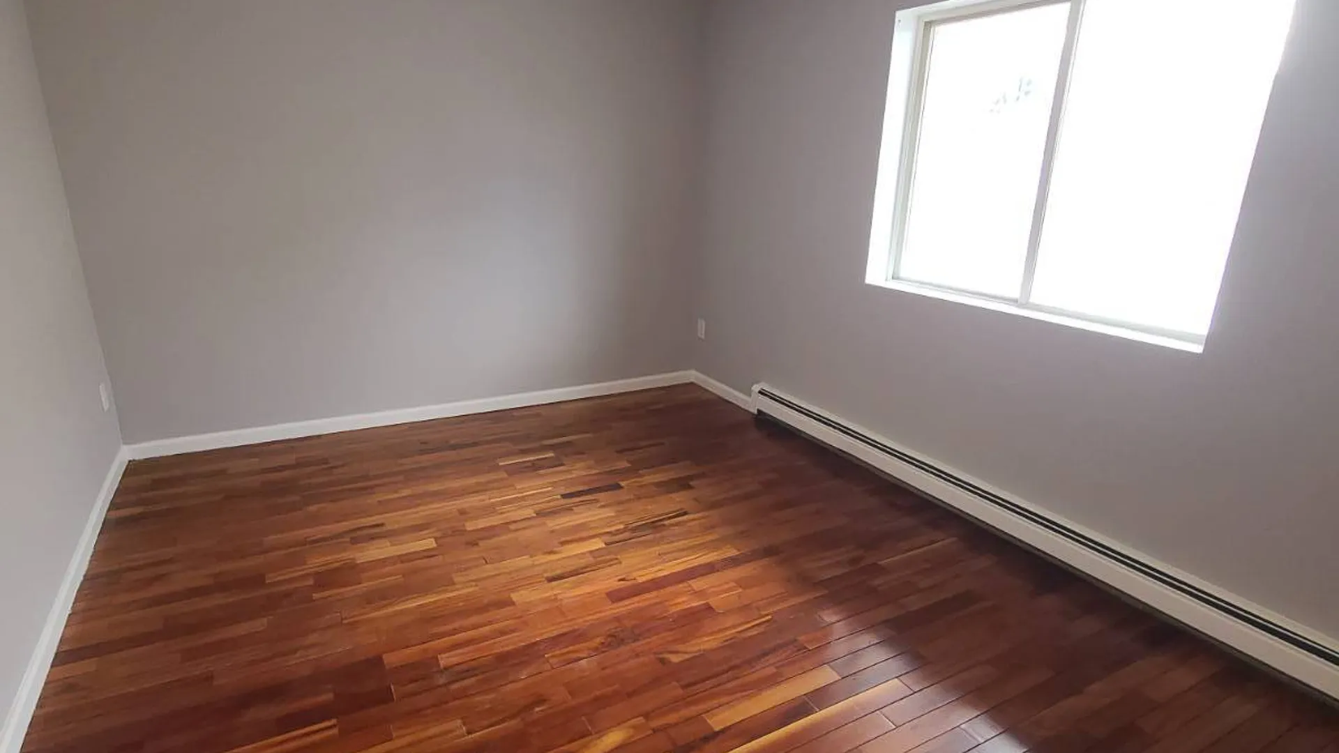 Property at 9208 Ave N, Brooklyn, NY 11236 4