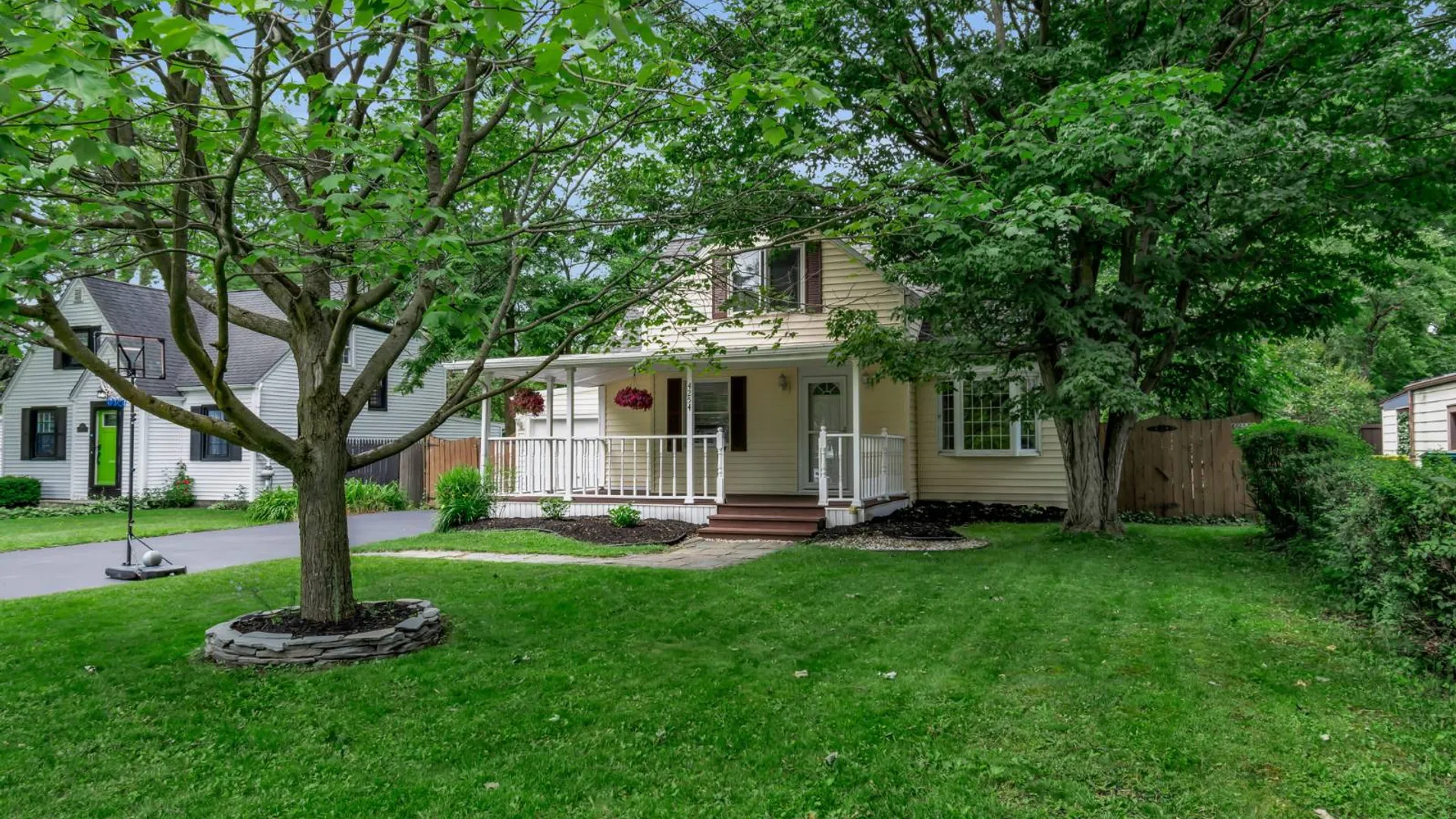 Property at 4254 Connection Dr, Williamsville, NY 14221 6