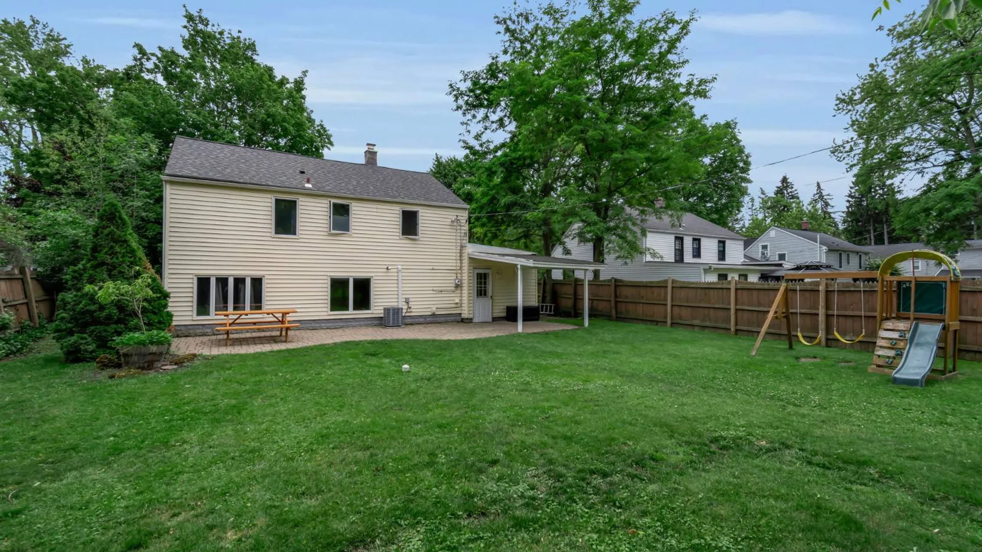 Property at 4254 Connection Dr, Williamsville, NY 14221 16