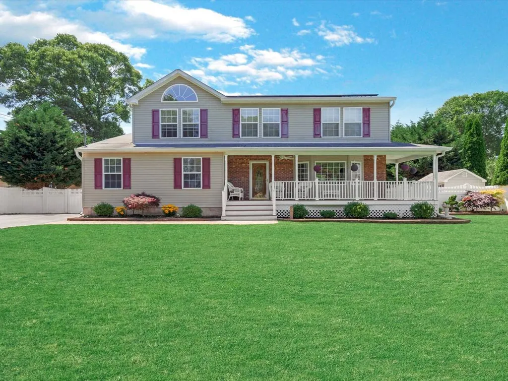 Property at 14 Tulip Avenue, Farmingville, NY 11738