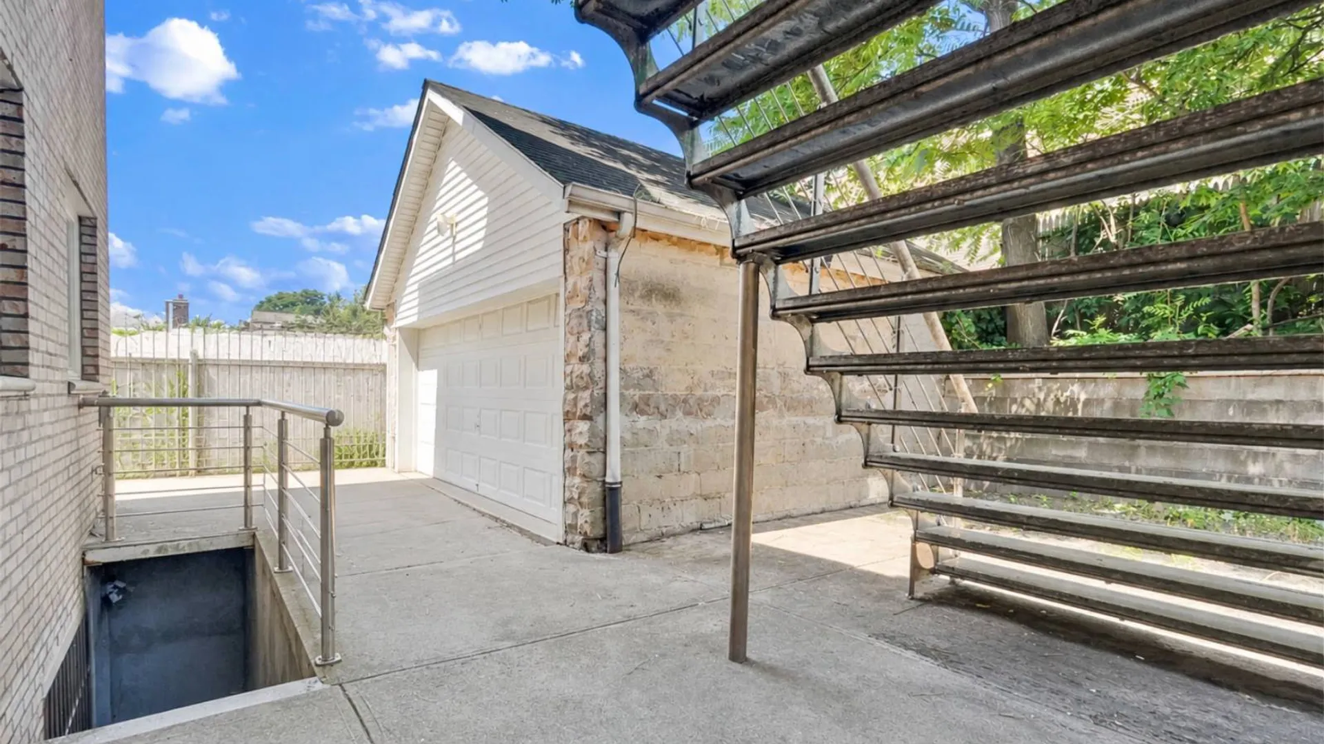 Property at 8433 60 drive, Middle Village, NY 11379 6