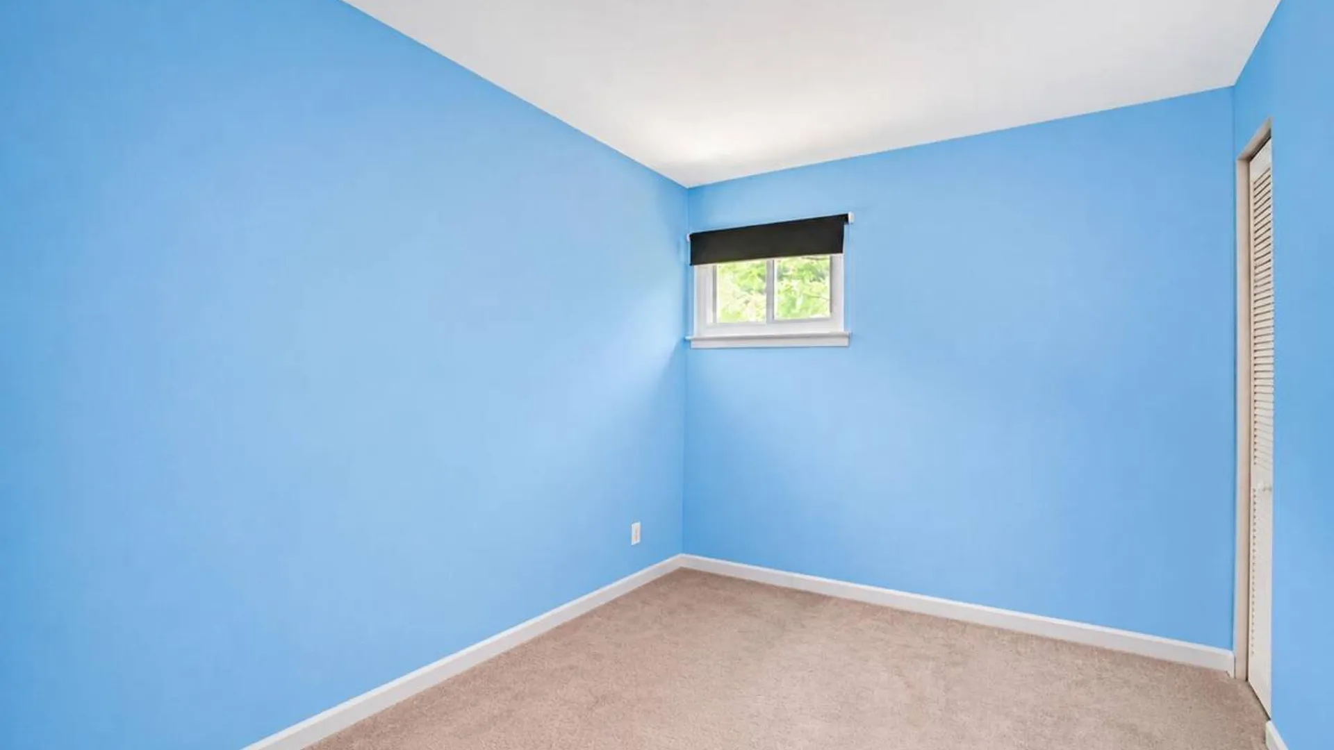 Property at 180 Whitetail Lane, Central Islip, NY 11722 12