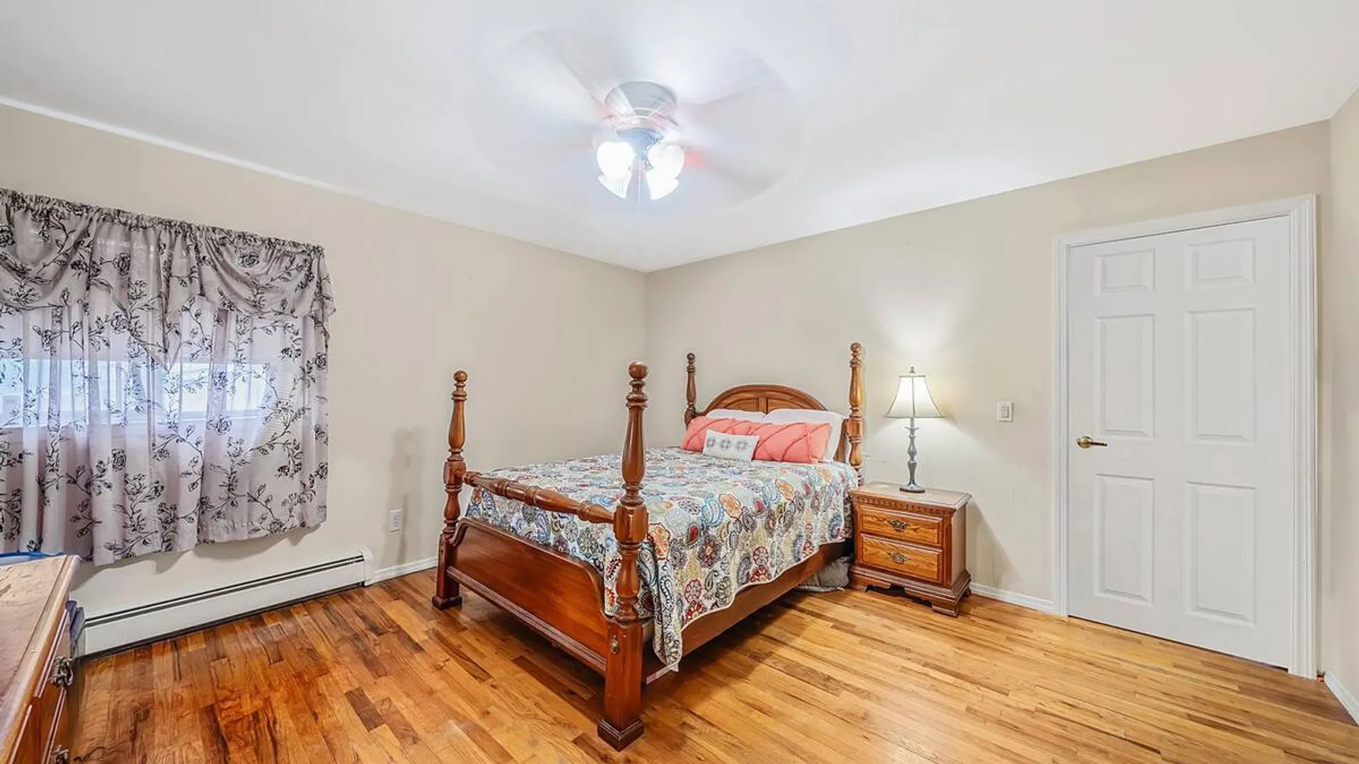 Property at 6 Smith Court, Mastic, NY 11950 27