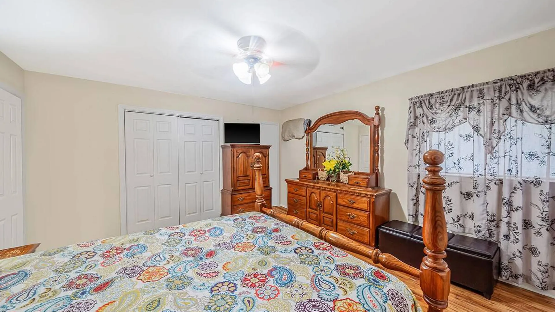 Property at 6 Smith Court, Mastic, NY 11950 28
