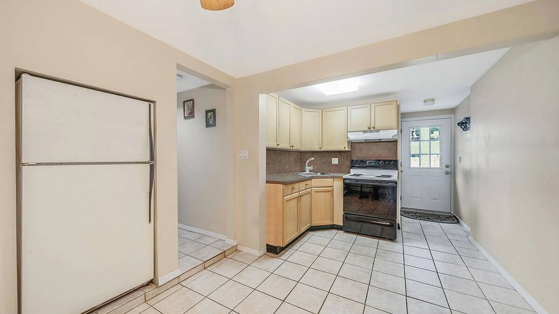 Property at 6 Smith Court, Mastic, NY 11950 34
