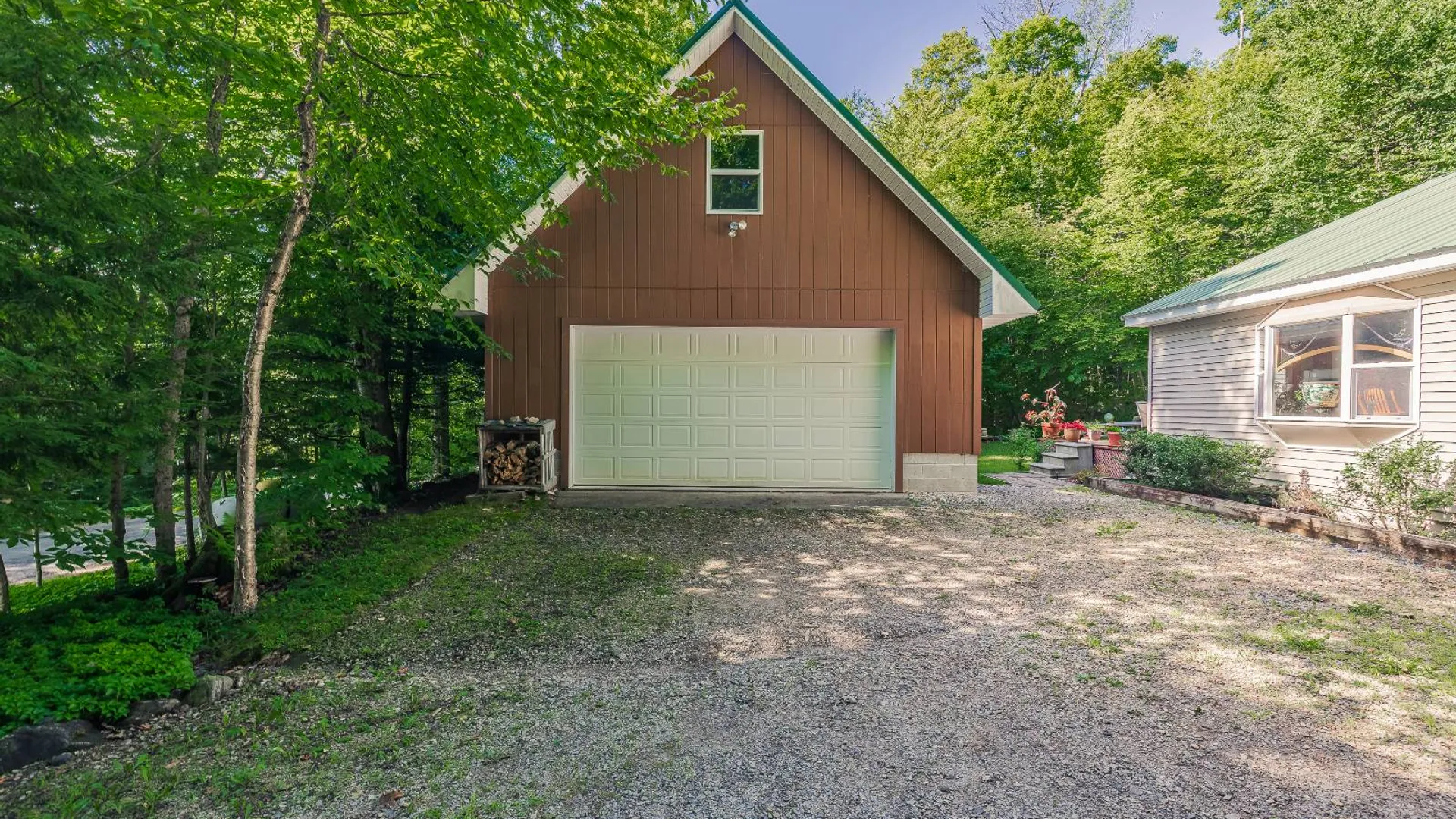 Property at 303 N. Shore Peck Rd., Gloversville, NY 12078 3
