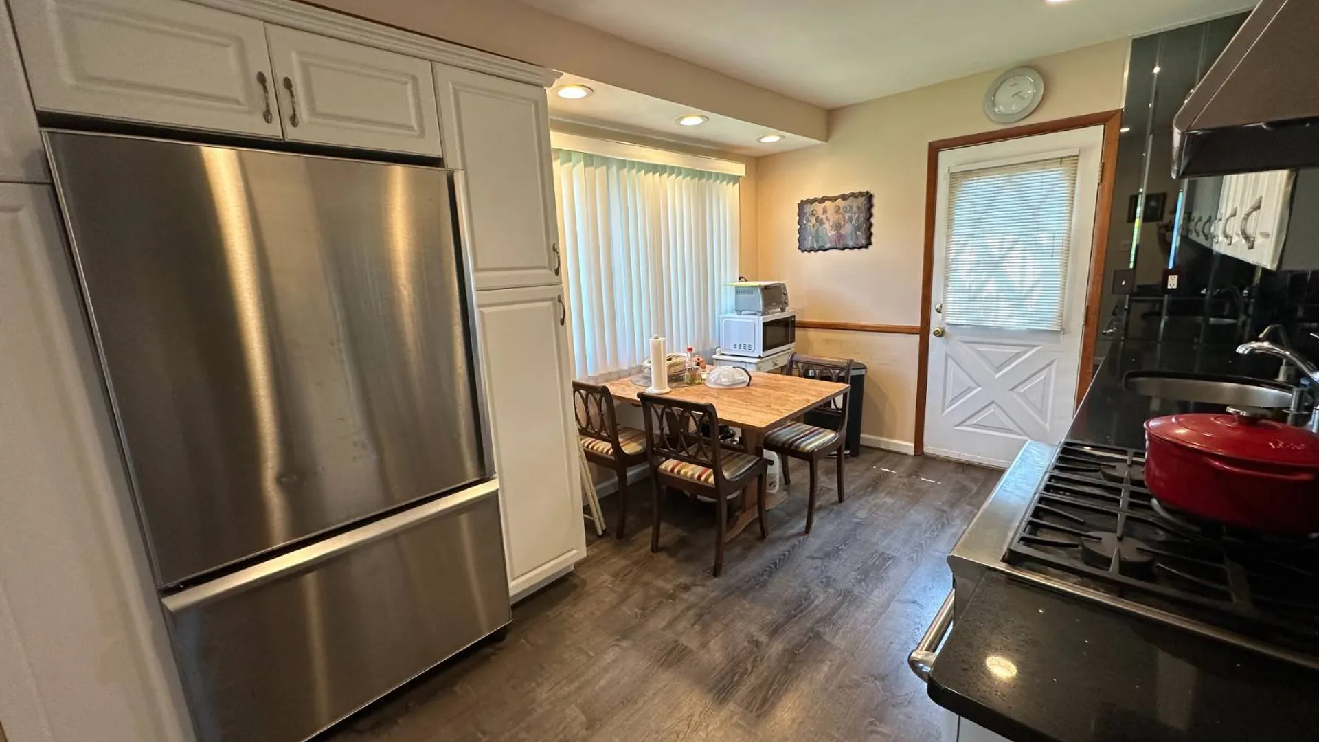 Property at 1612 N Gardiner Dr, Bay Shore, NY 11706 8