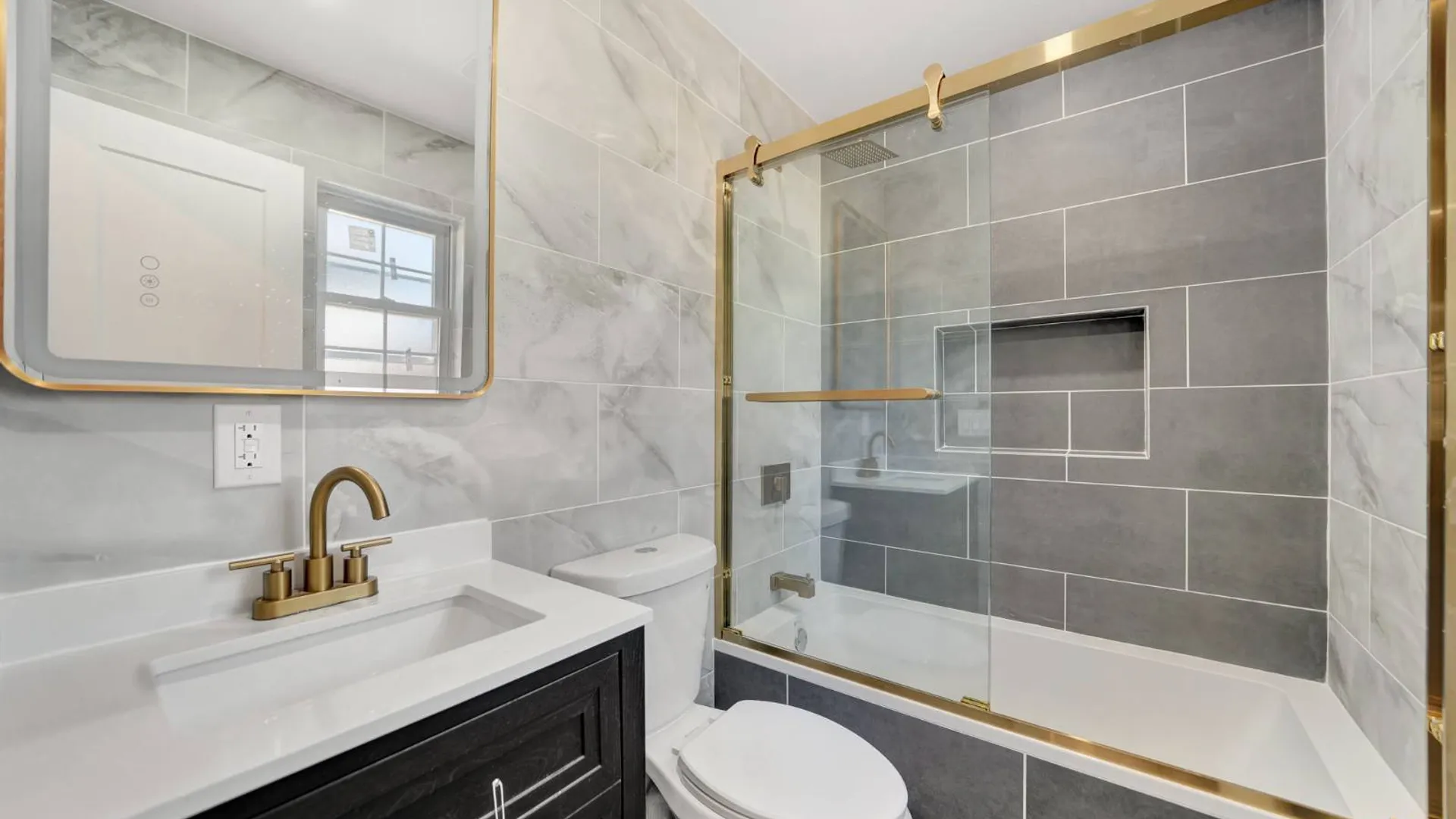 Property at 139-18 250th St, Rosedale, NY 11422 40