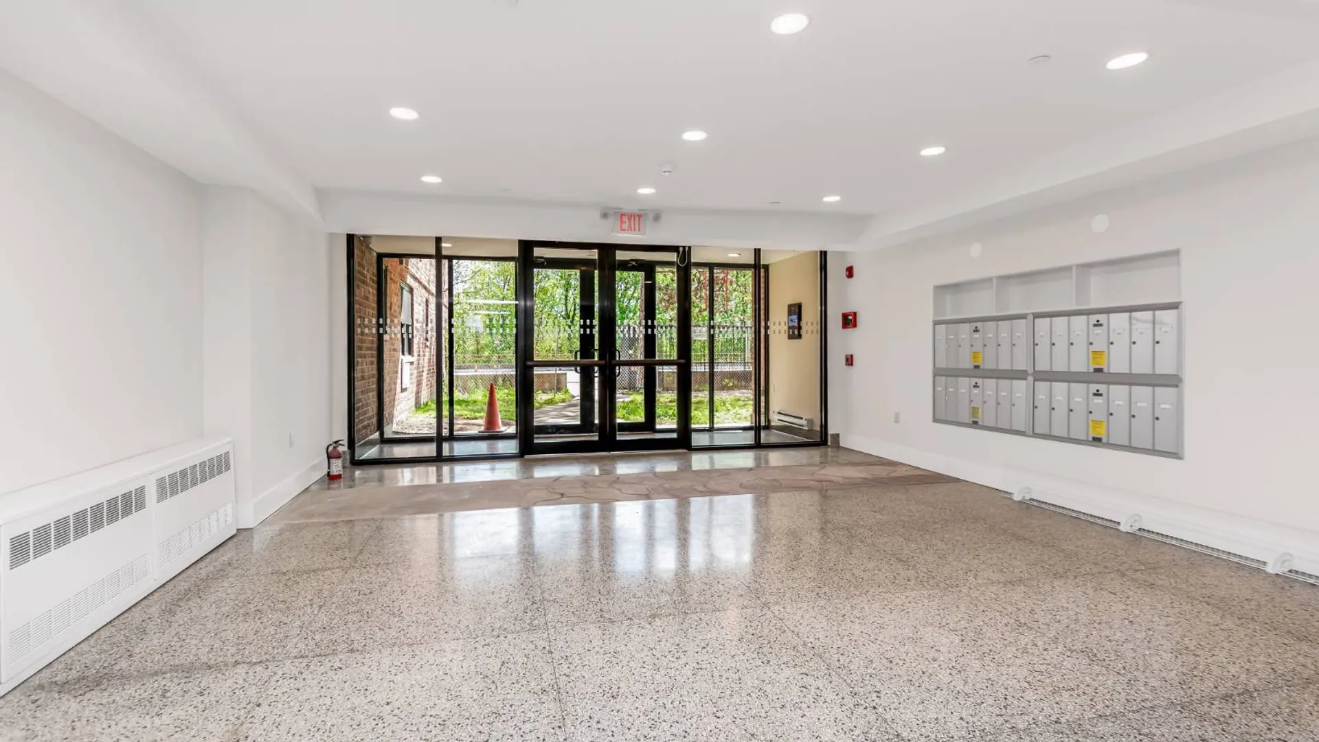 Property at 671 Bronx River Road, Yonkers, NY 10704 15