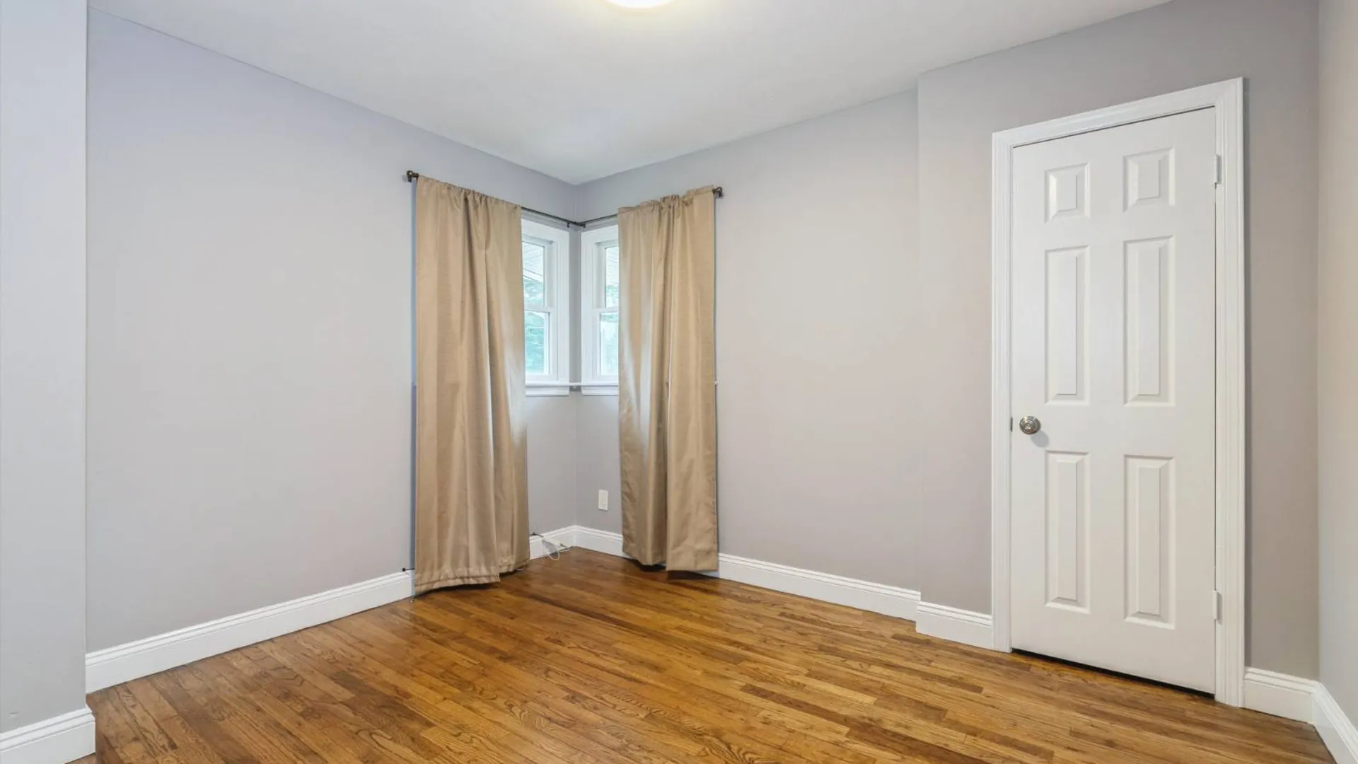 Property at 182 Smithtown Polk Boulevard, Centereach, NY 11720 20