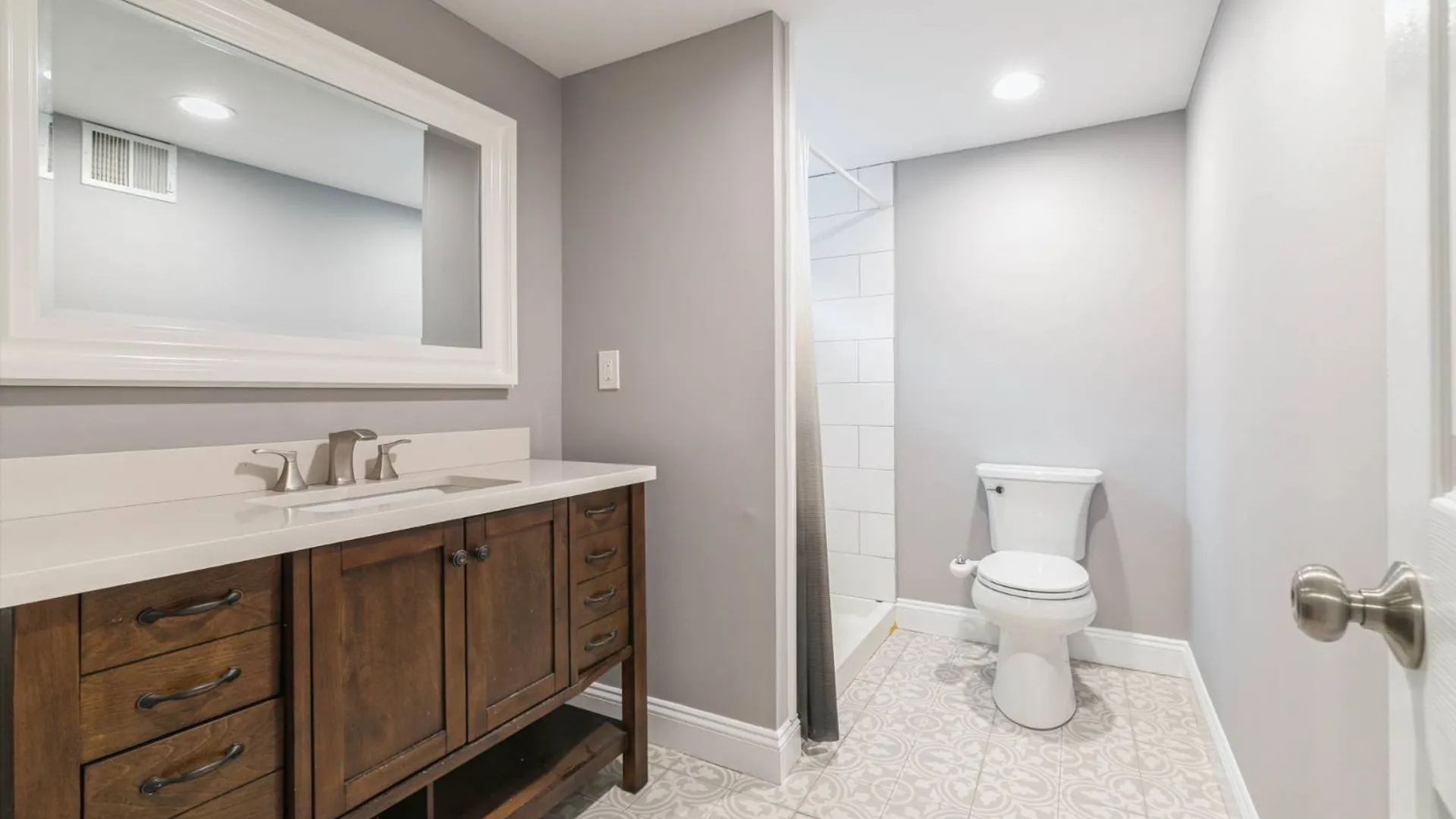 Property at 182 Smithtown Polk Boulevard, Centereach, NY 11720 25