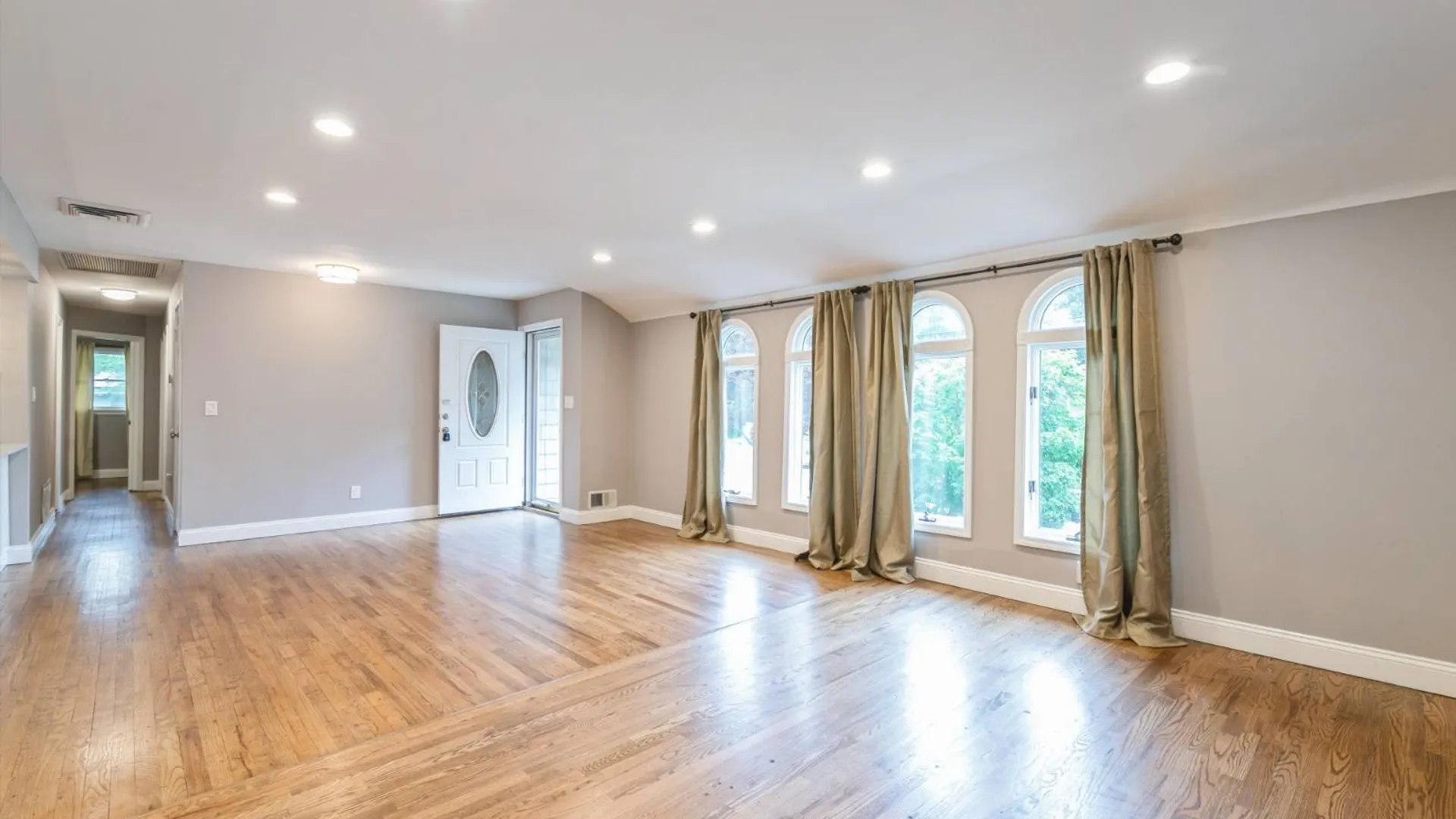 Property at 182 Smithtown Polk Boulevard, Centereach, NY 11720 7