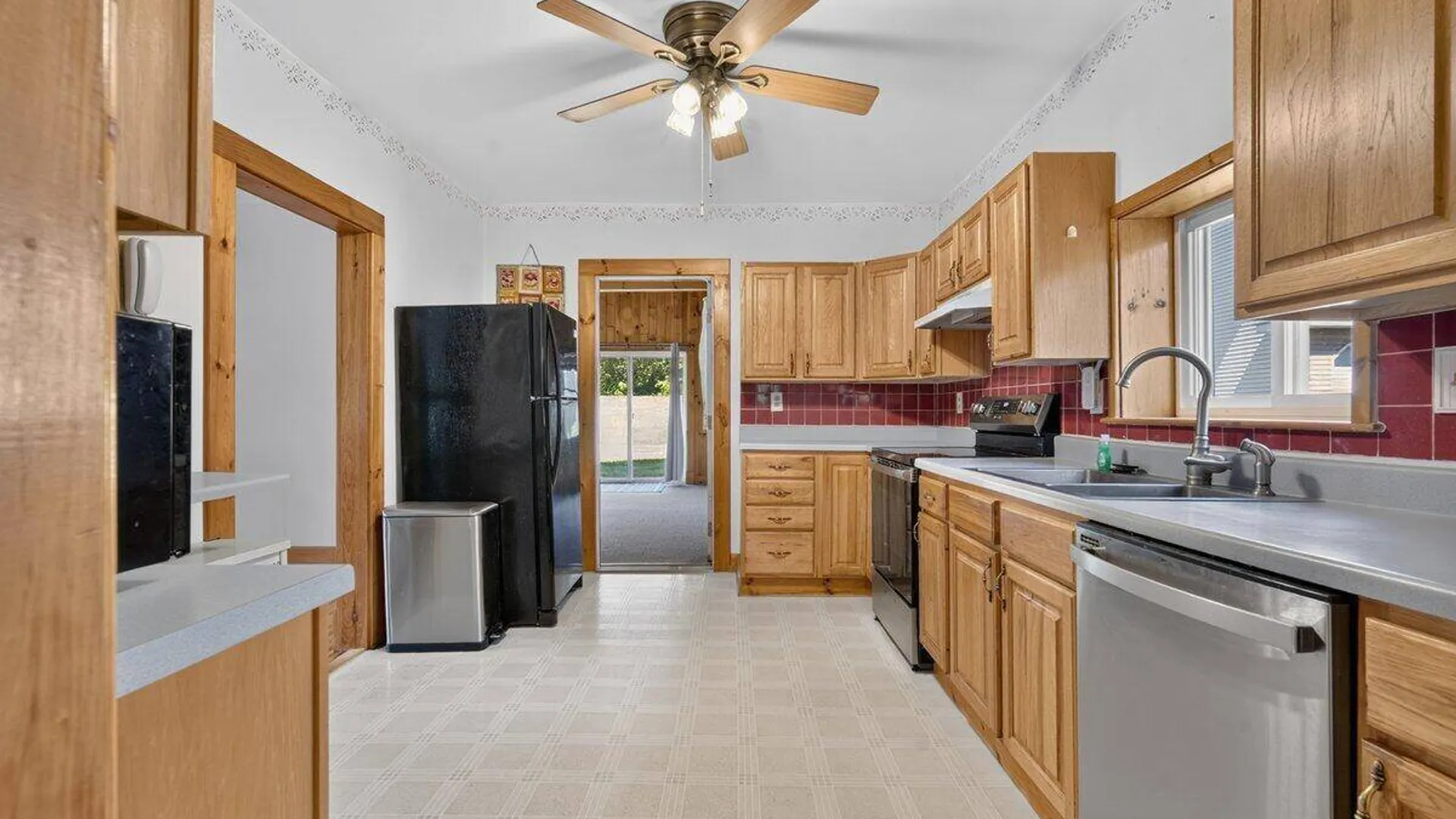 Property at 67 Hilton Road, New Scotland, NY 12159 5