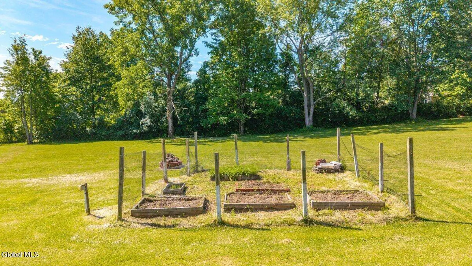 Property at 67 Hilton Road, New Scotland, NY 12159 18