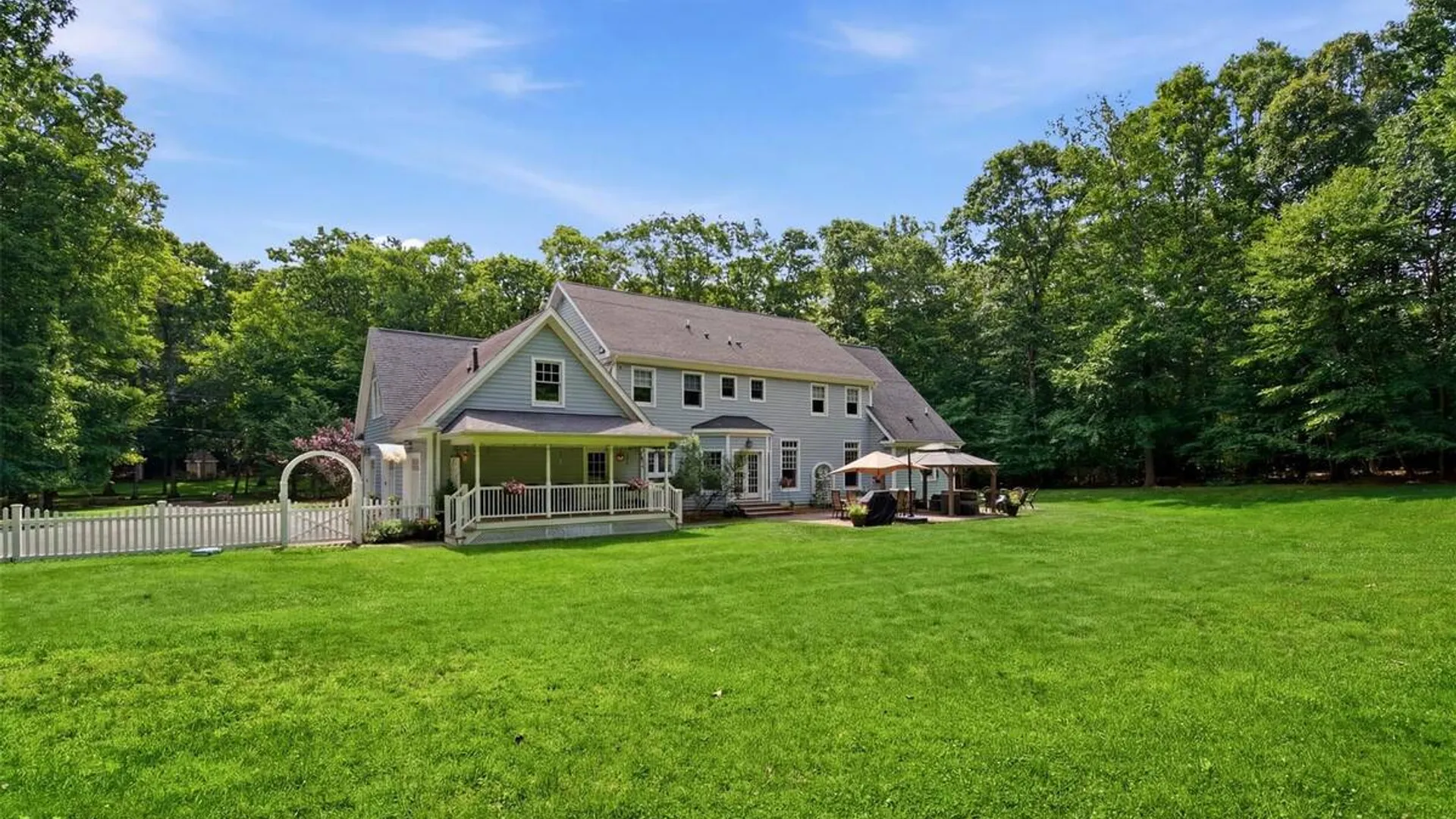Property at 17 Forrest Drive, Lloyd Neck, NY 11743 27