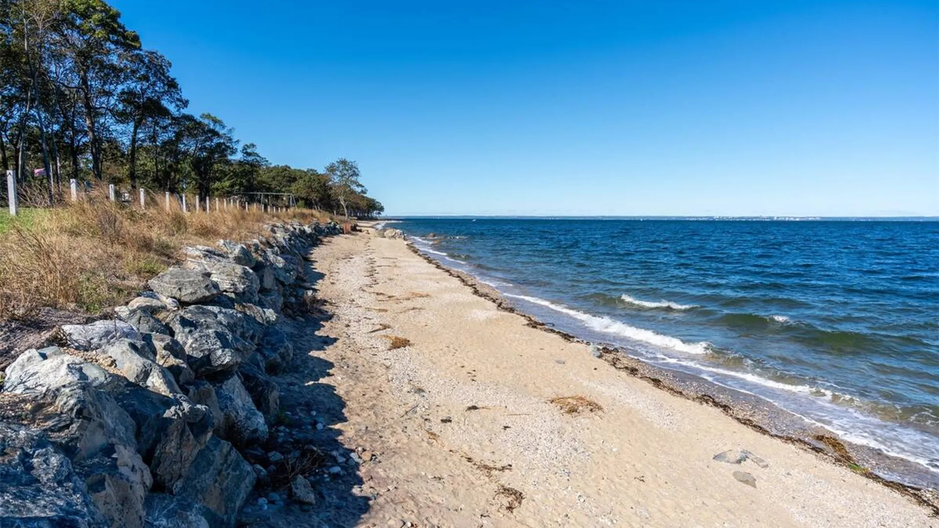Property at 17 Forrest Drive, Lloyd Neck, NY 11743 29