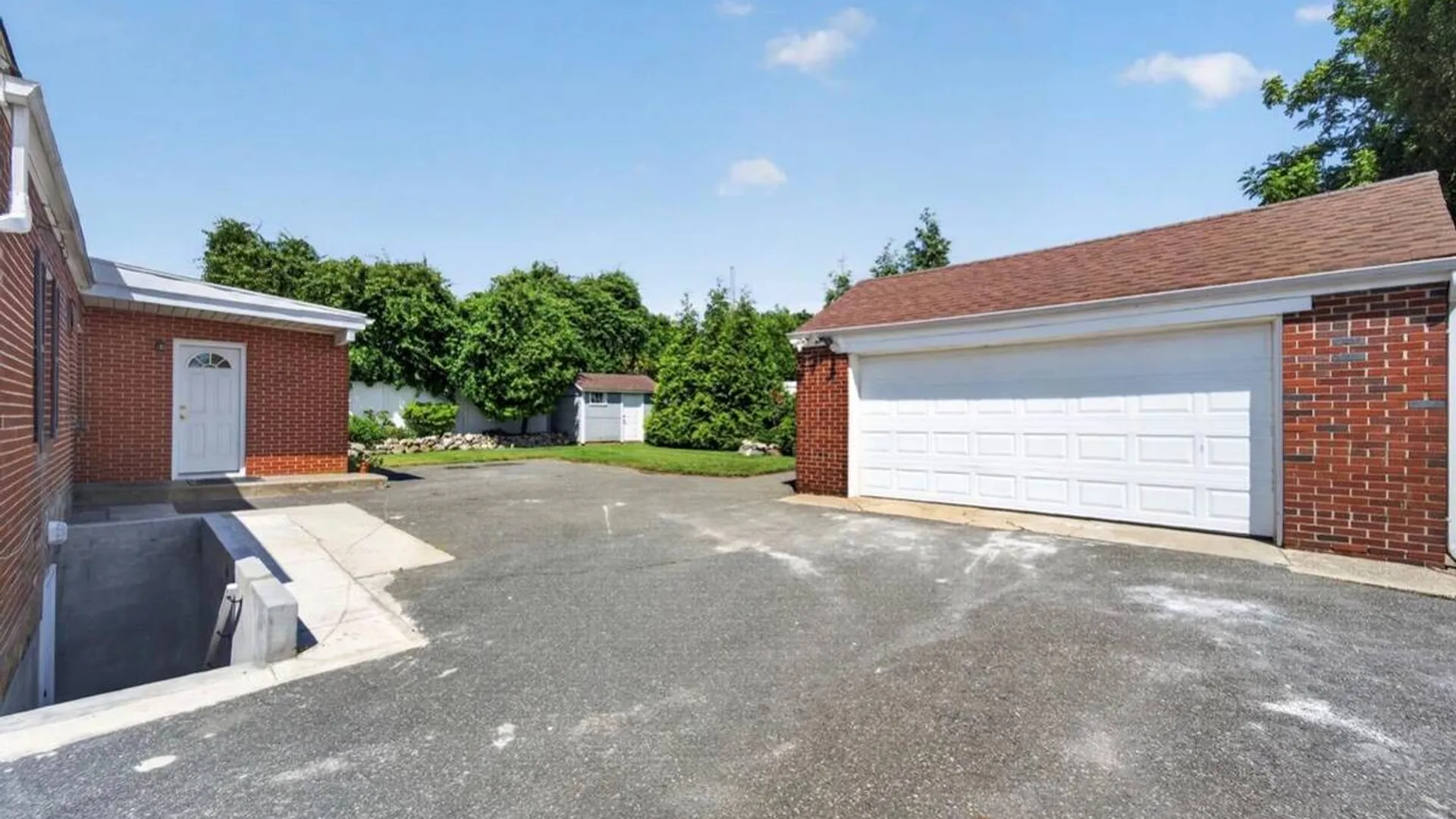 Property at 5 E 4th Street, Huntington Station, NY 11746 6