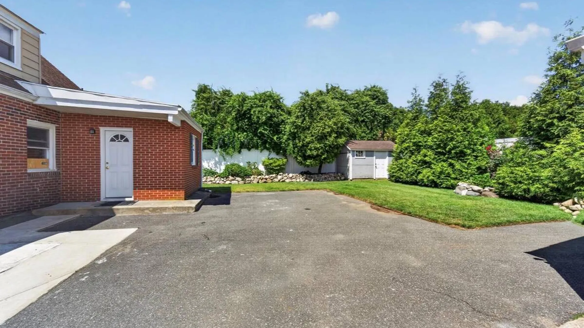 Property at 5 E 4th Street, Huntington Station, NY 11746 7