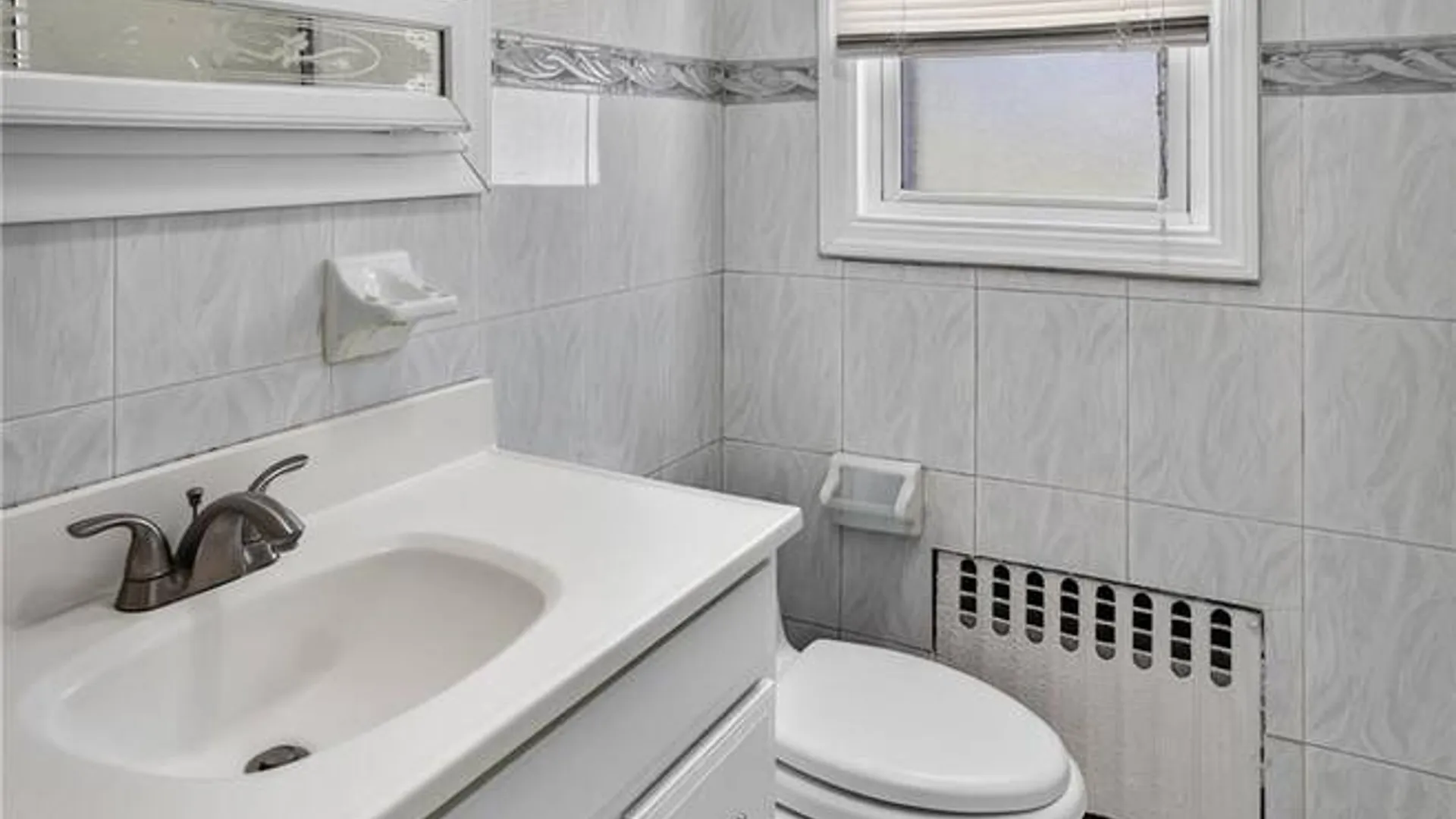 Property at 5 E 4th Street, Huntington Station, NY 11746 19