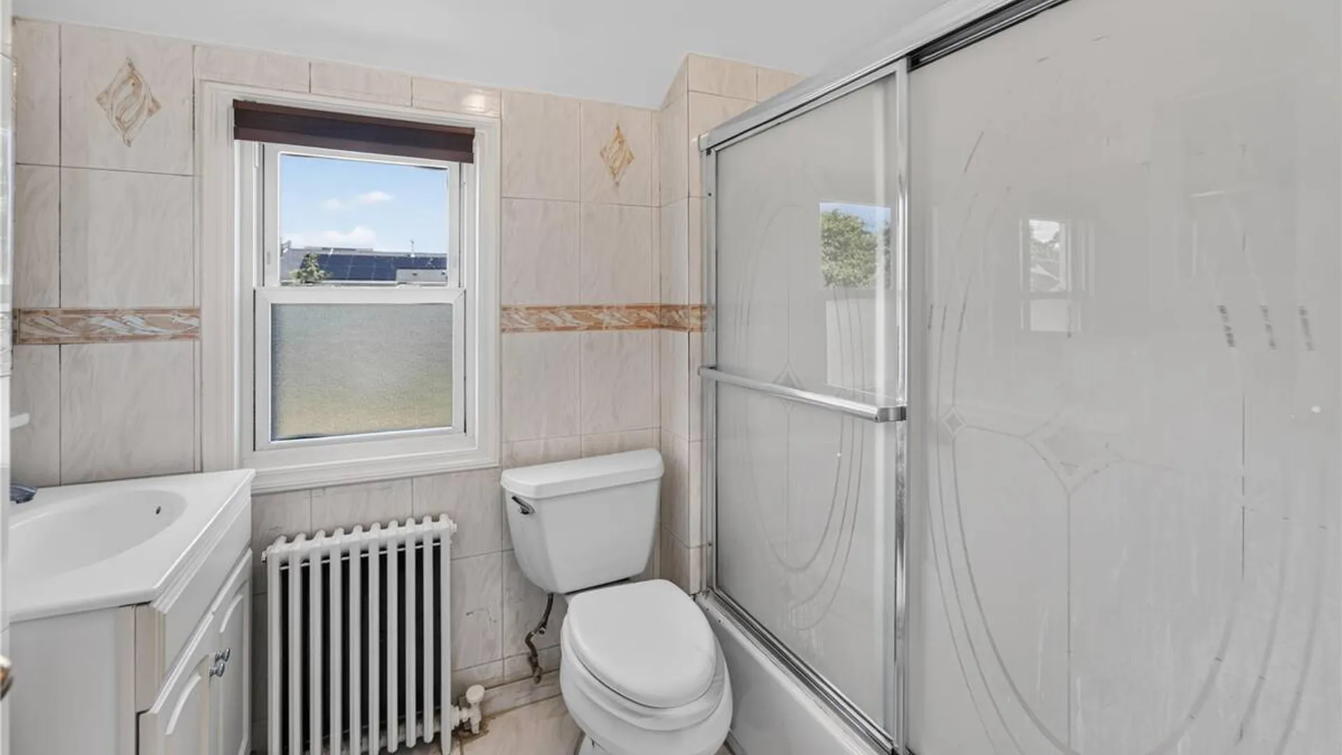 Property at 5 E 4th Street, Huntington Station, NY 11746 22