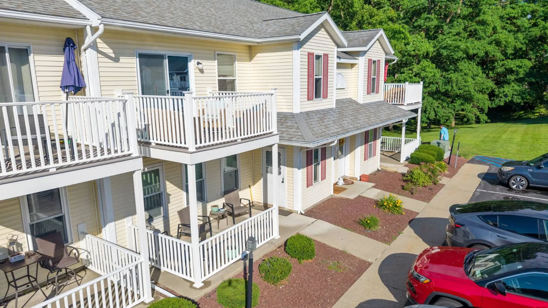 Property at 1710 Cambridge Manor Drive, Schenectady, NY 12302 26