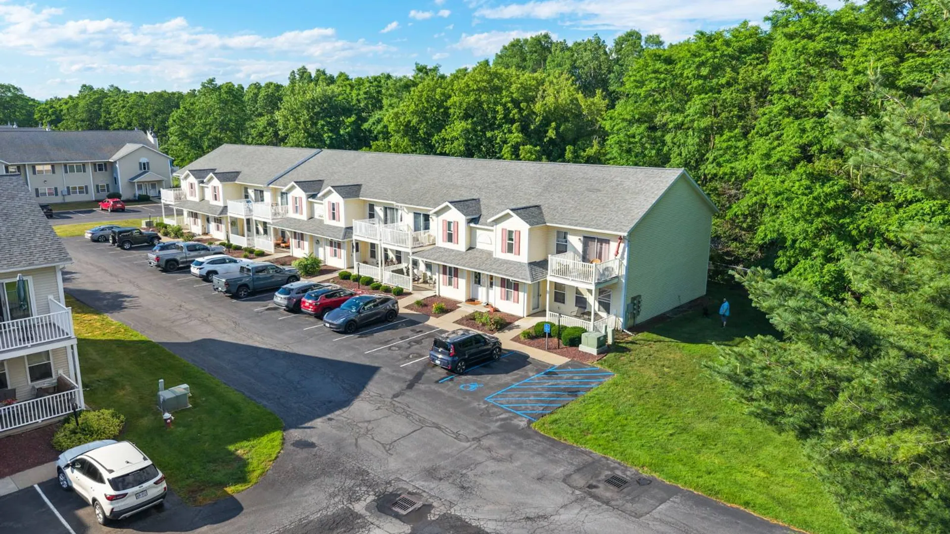 Property at 1710 Cambridge Manor Drive, Schenectady, NY 12302 28