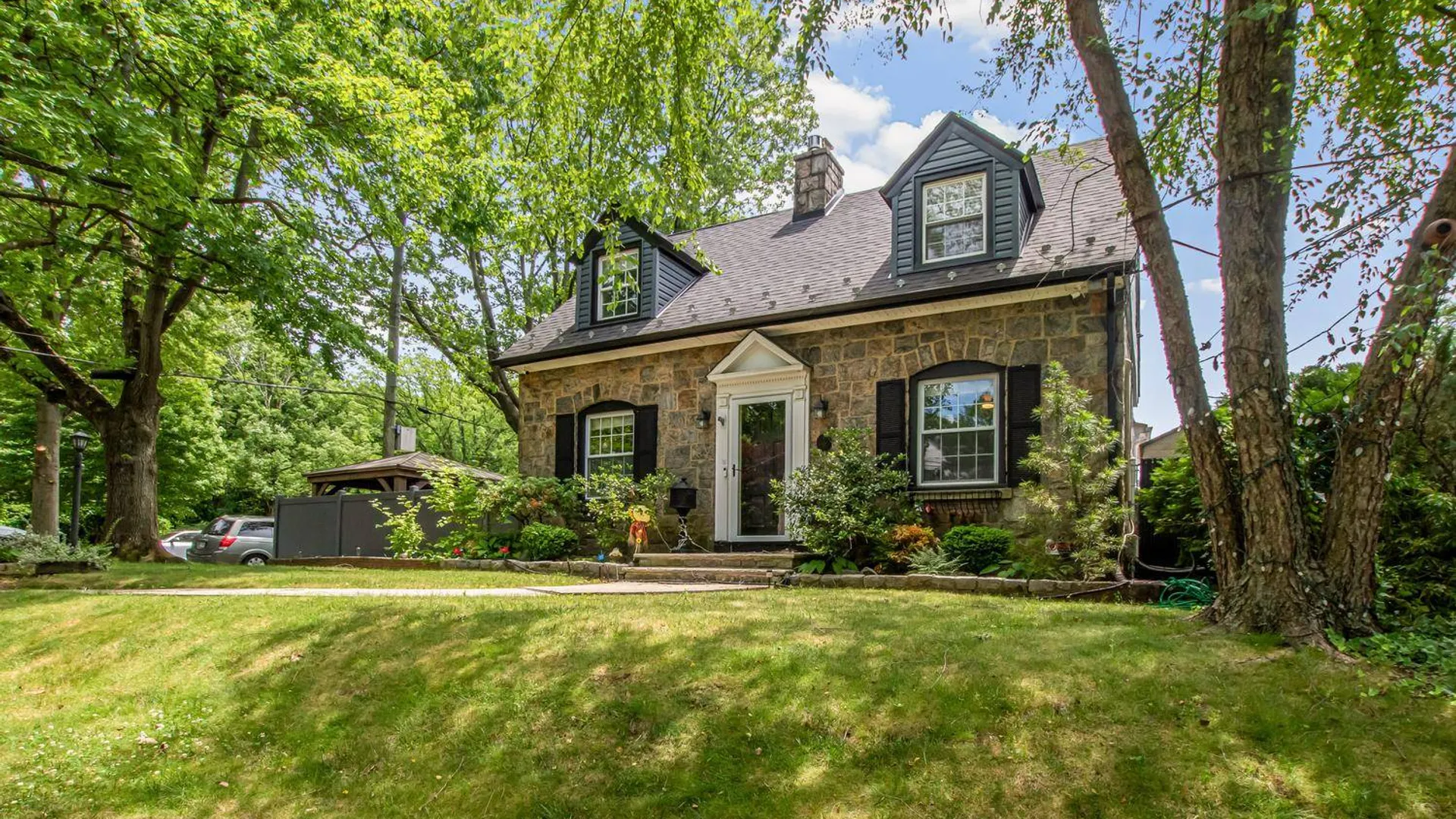 Property at 4 Knox Pl., Staten Island, NY 10314 3