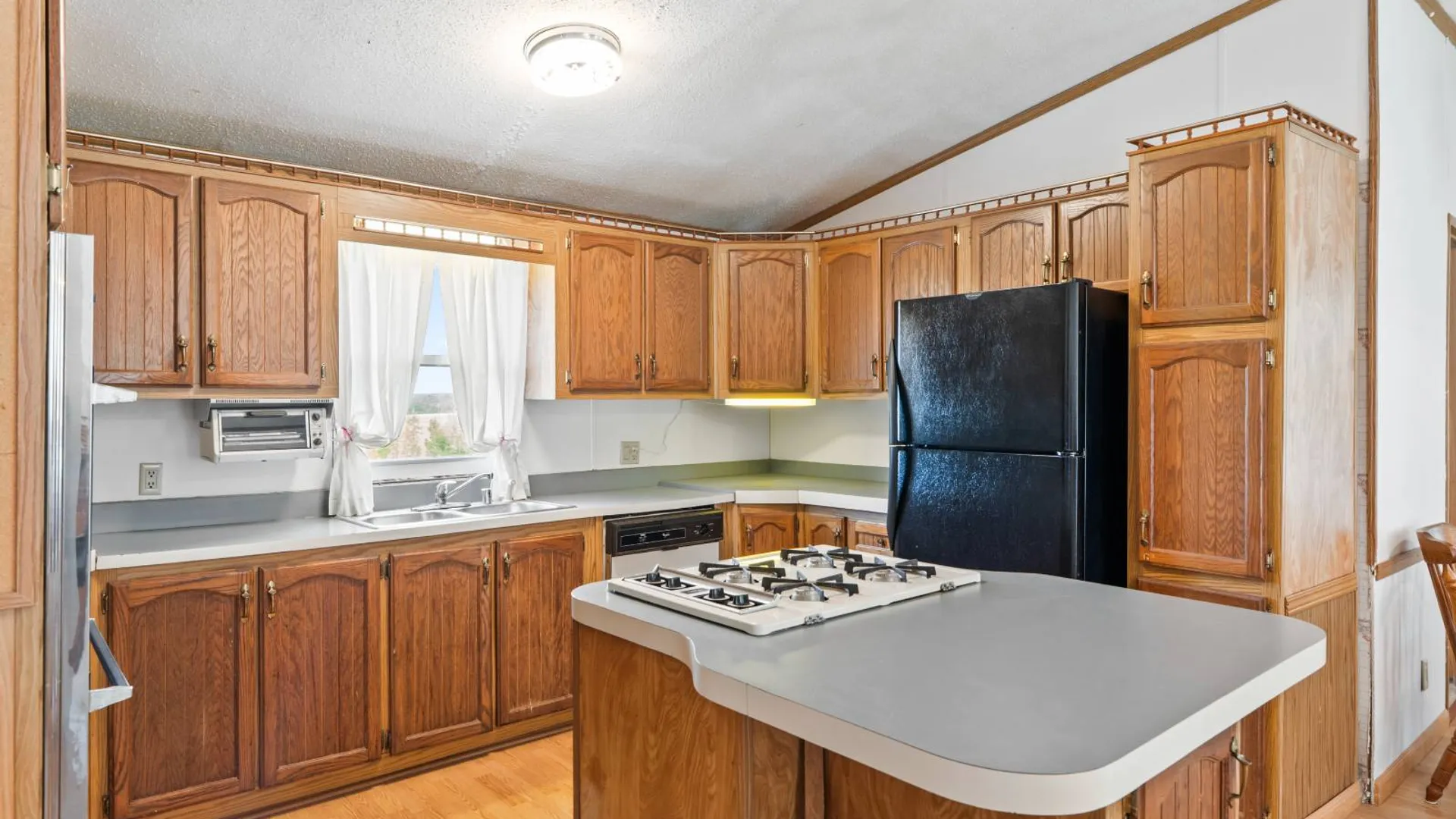 Property at 204 Devenpeck Rd, Sprakers, NY 12166 21