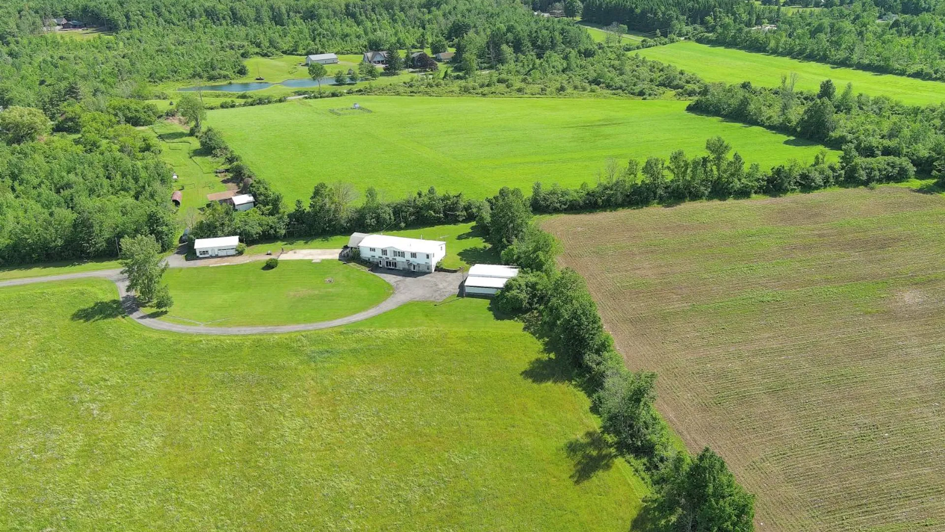 Property at 204 Devenpeck Rd, Sprakers, NY 12166 70