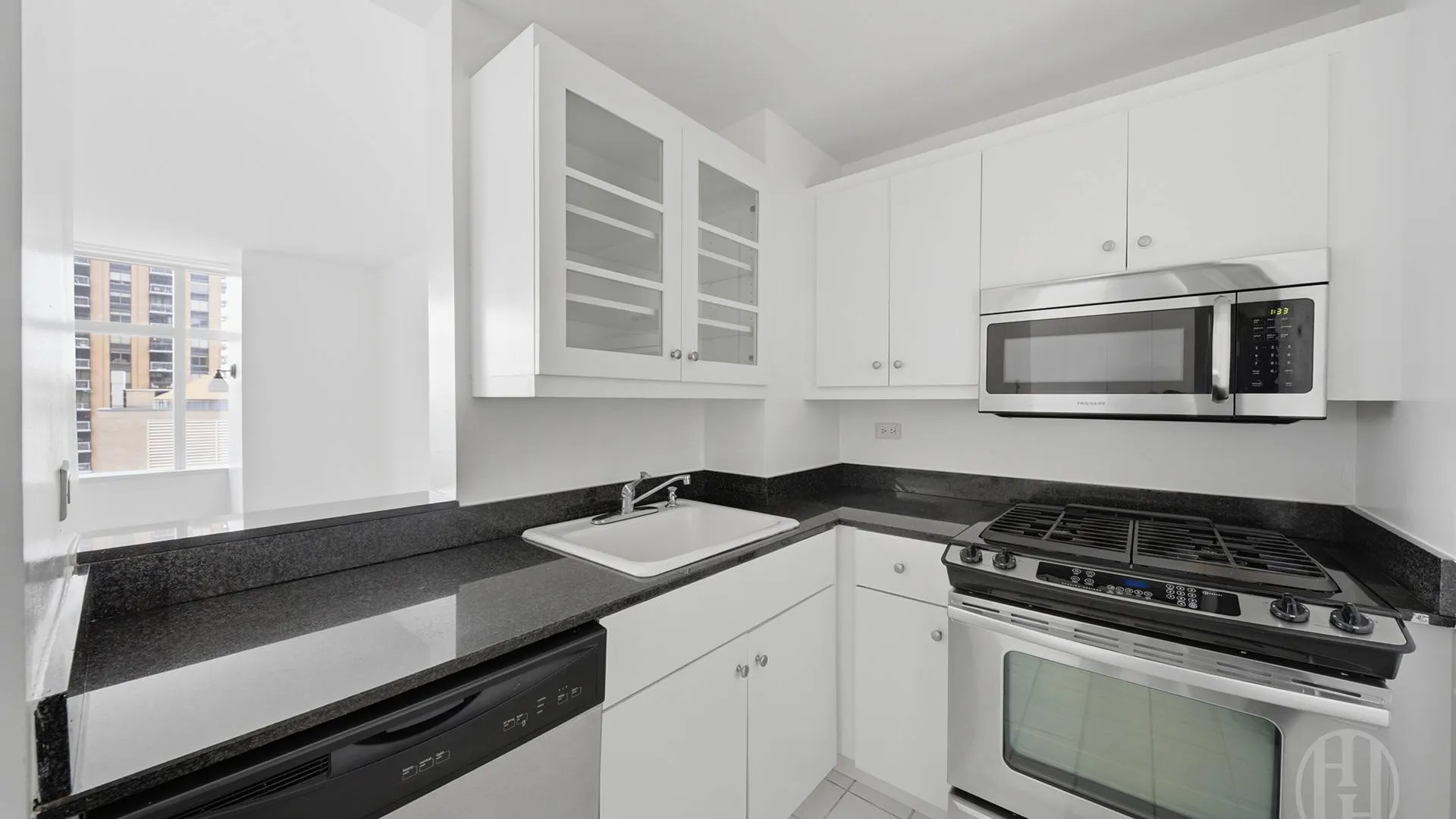 Property at 160 West 66th Street, New York, NY 10023 17