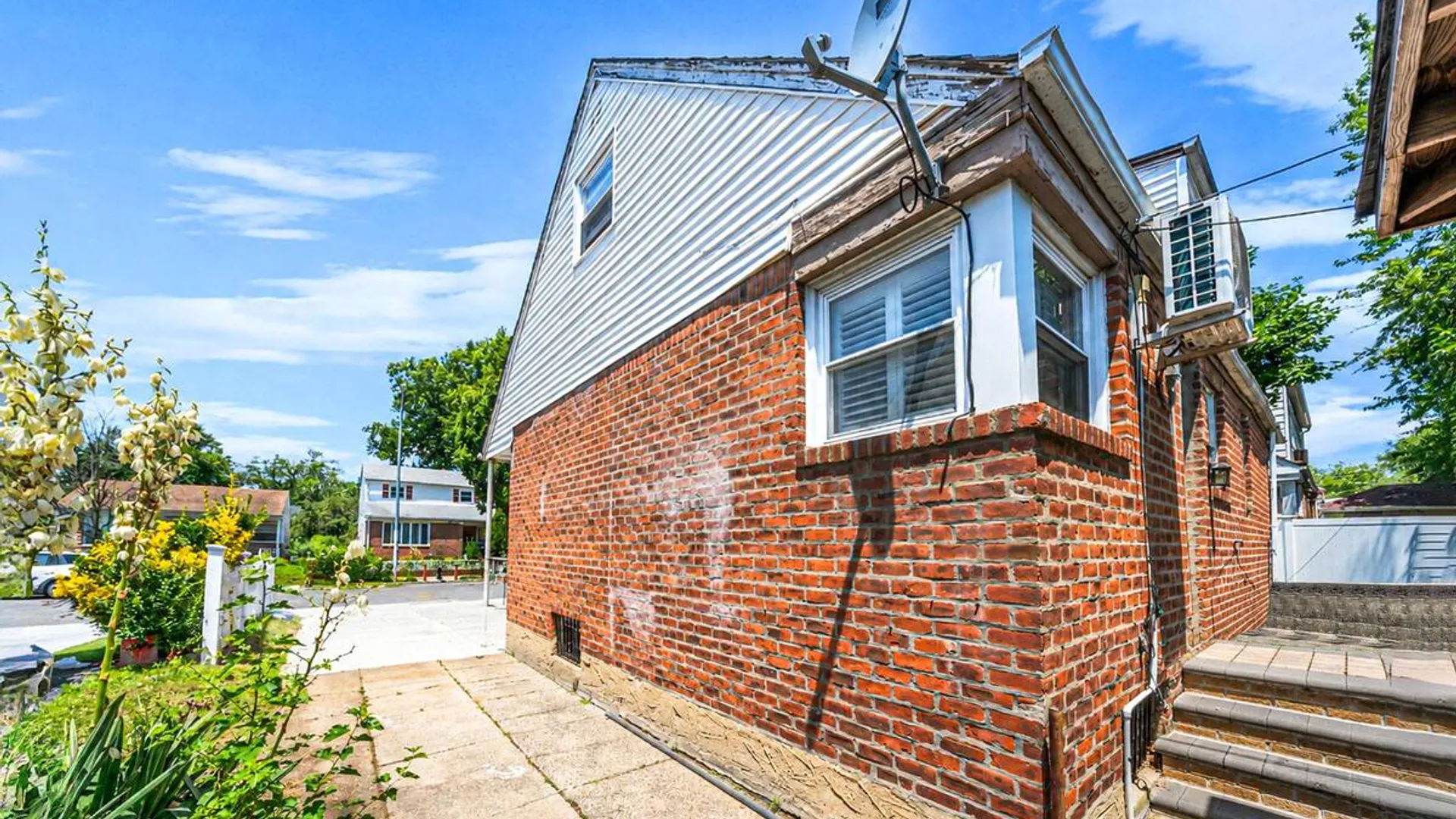 Property at 12123 238th Street, Rosedale, NY 11422 5