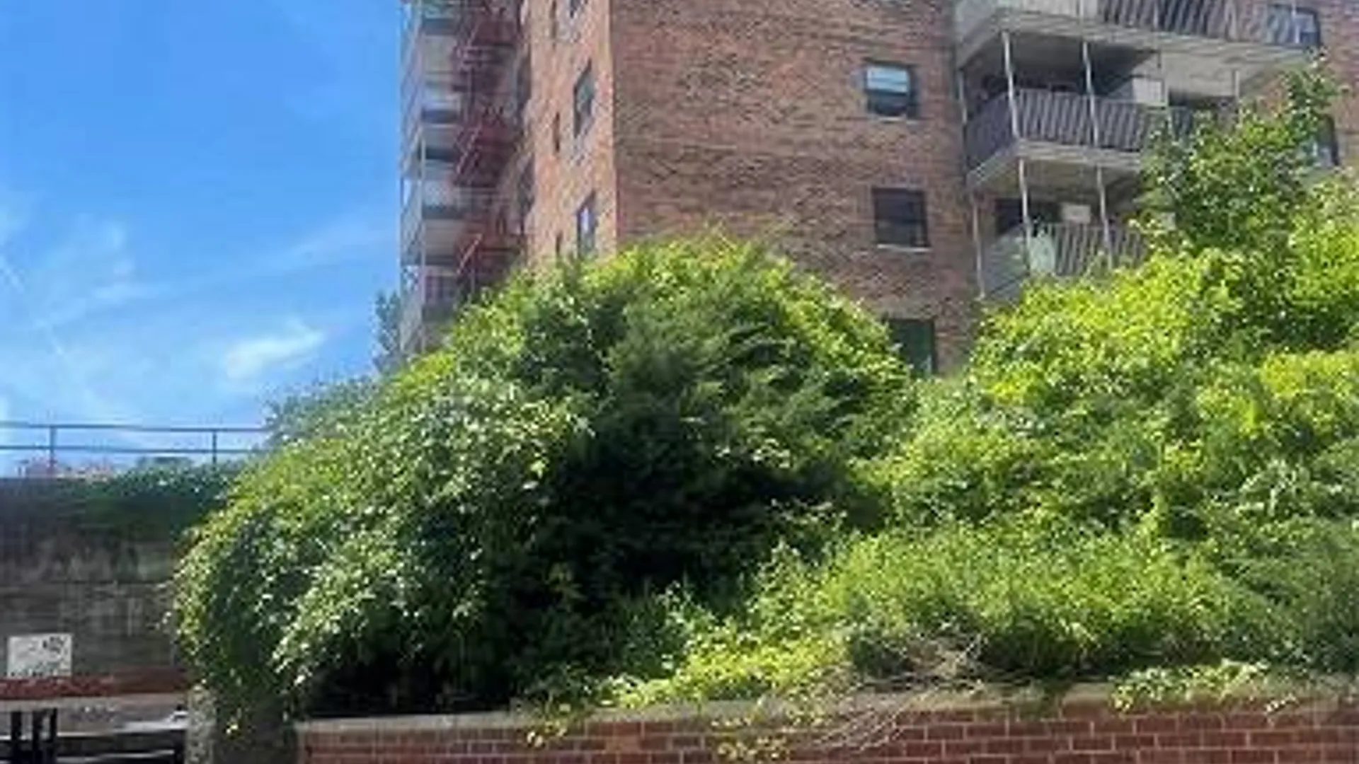 Property at 671 Bronx River Road, Yonkers, NY 10704 2