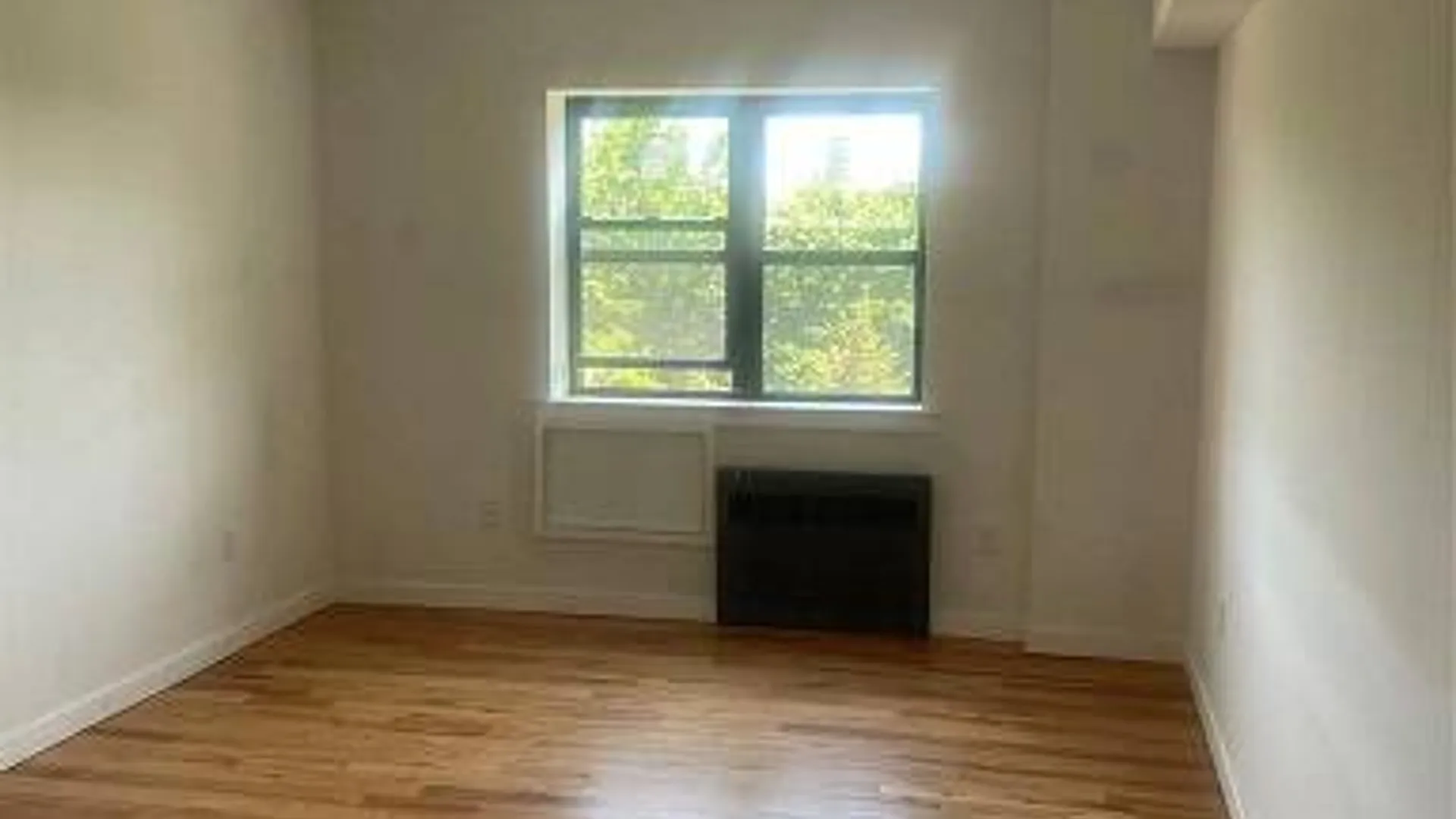 Property at 671 Bronx River Road, Yonkers, NY 10704 6