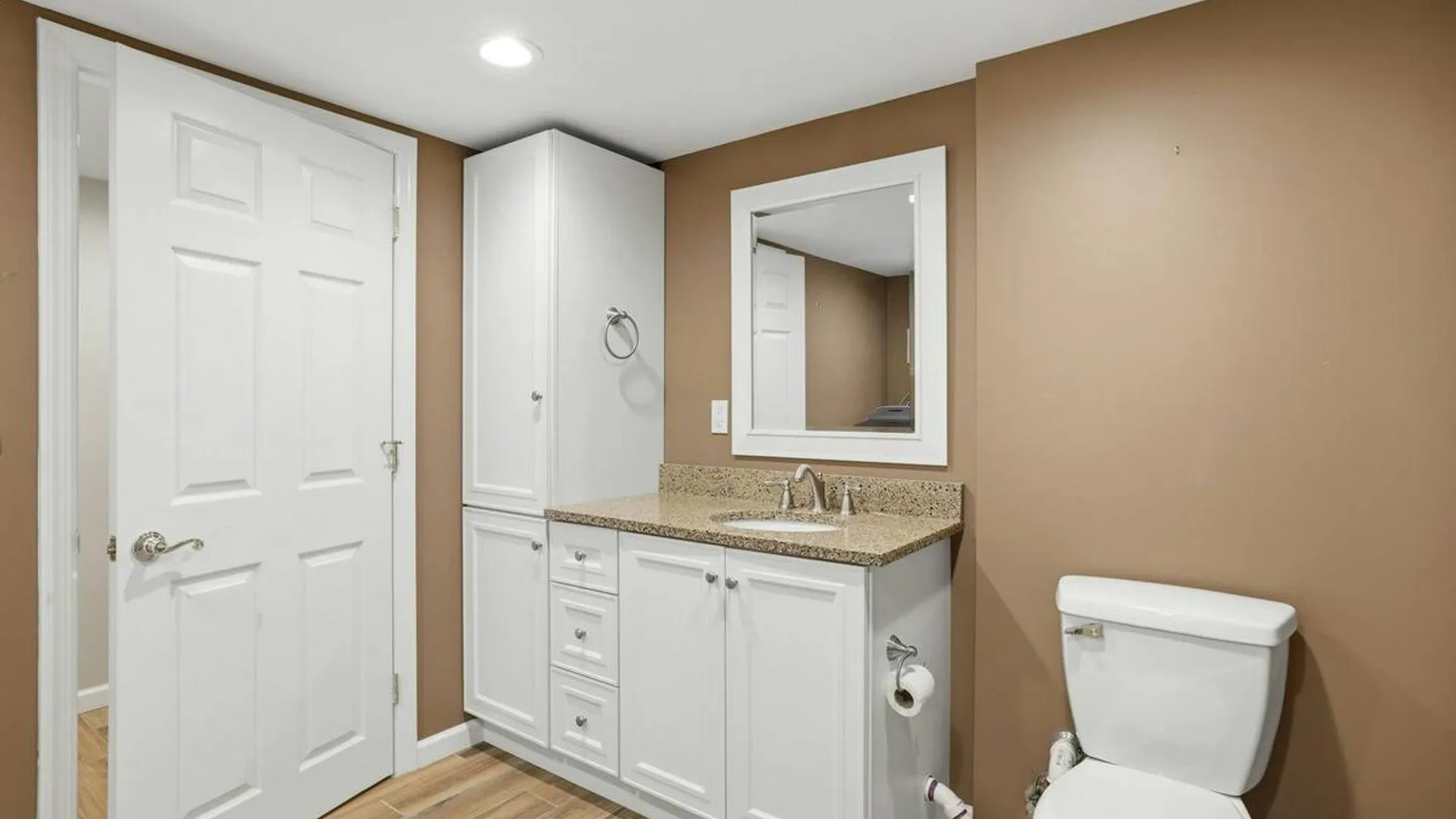 Property at 35 3rd Avenue, Massapequa Park, NY 11762 28