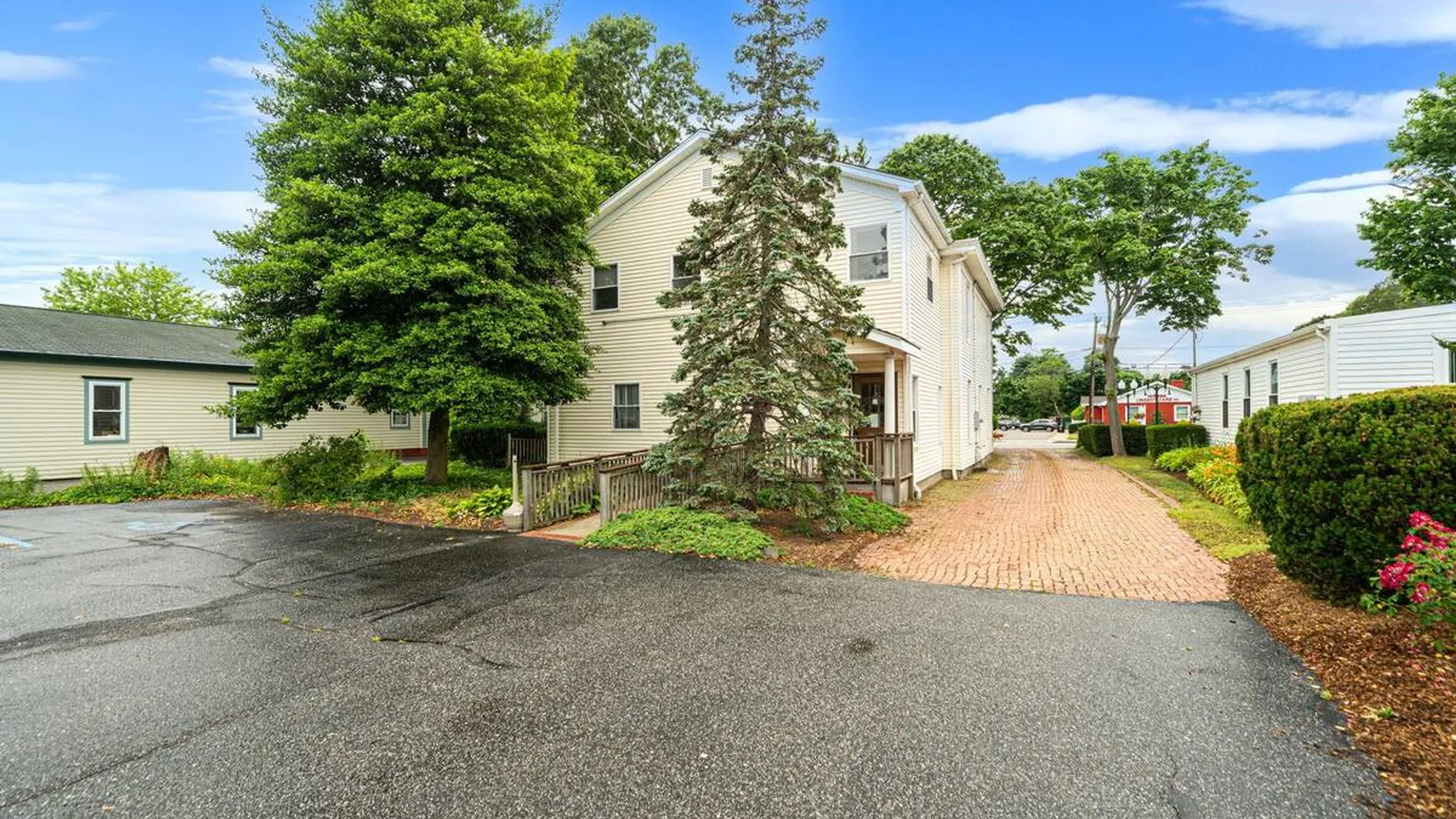 Property at 147 N Ocean Avenue, Patchogue, NY 11772 4