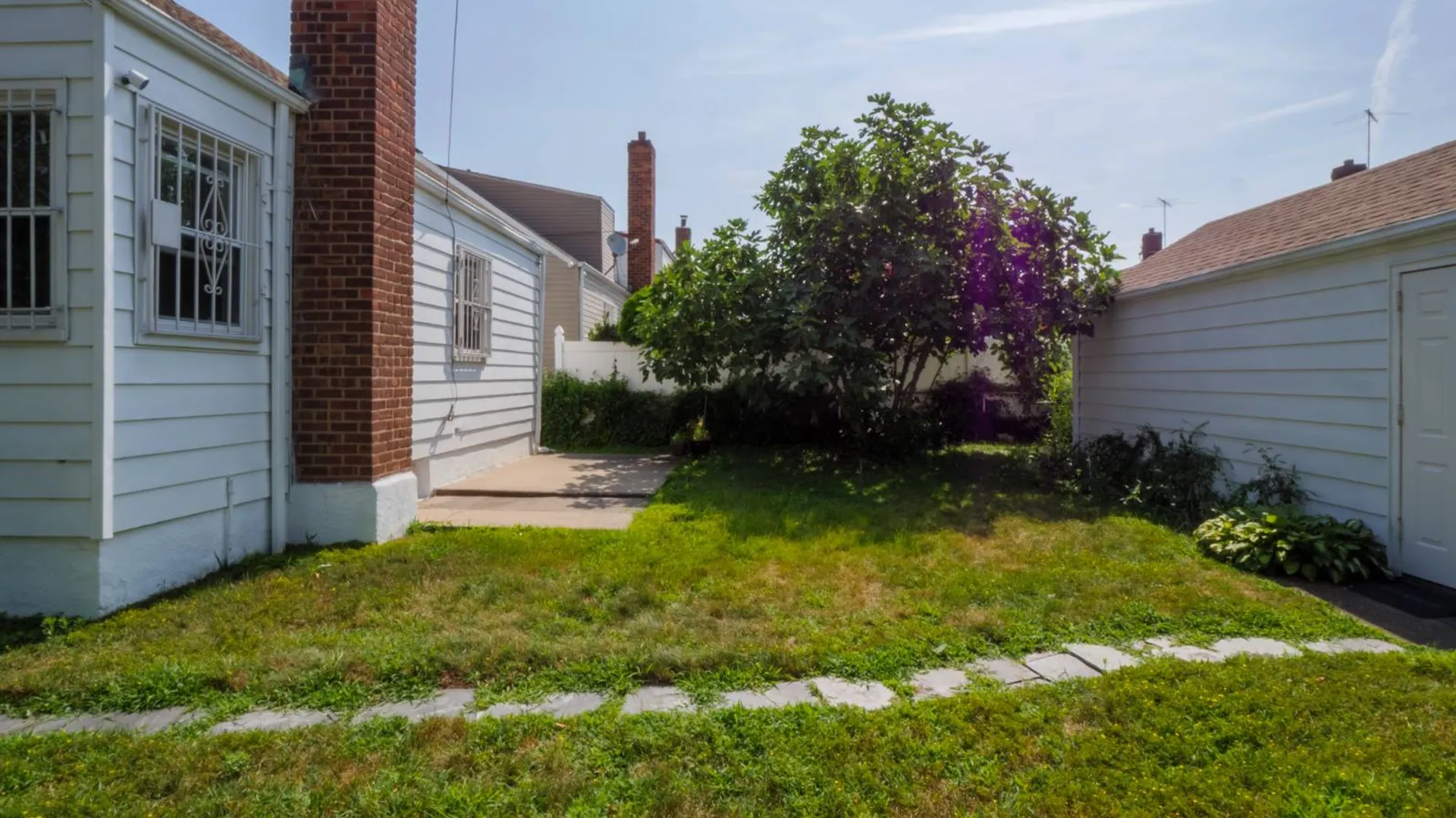 Property at 257-04 145 Avenue, Rosedale, NY 11422 4