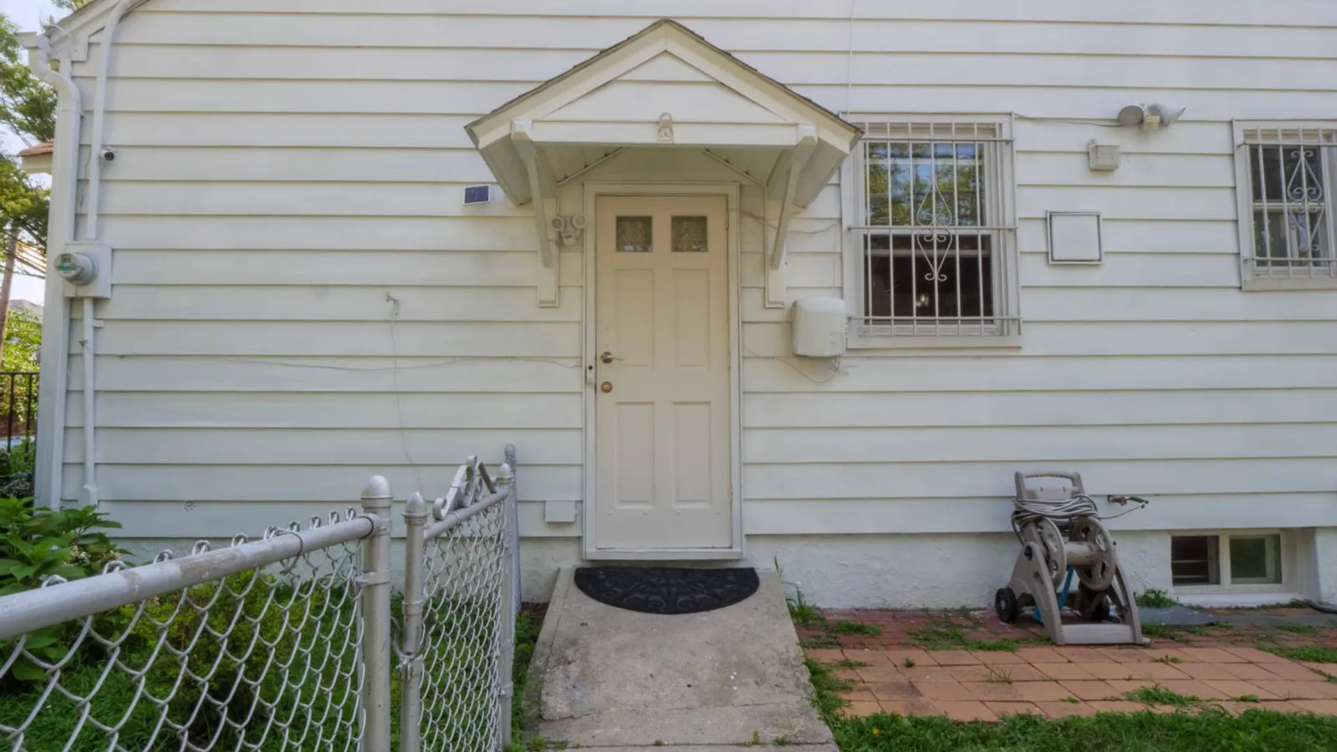 Property at 257-04 145 Avenue, Rosedale, NY 11422 5