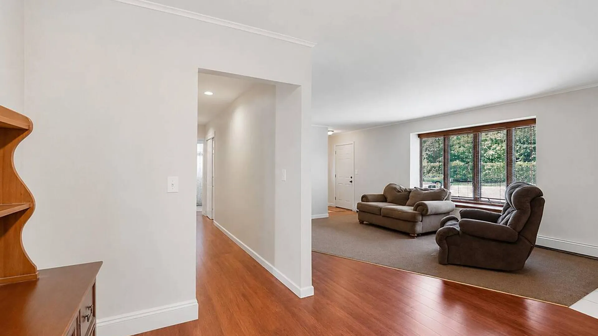 Property at 398 Clocks Boulevard, Massapequa, NY 11758 20