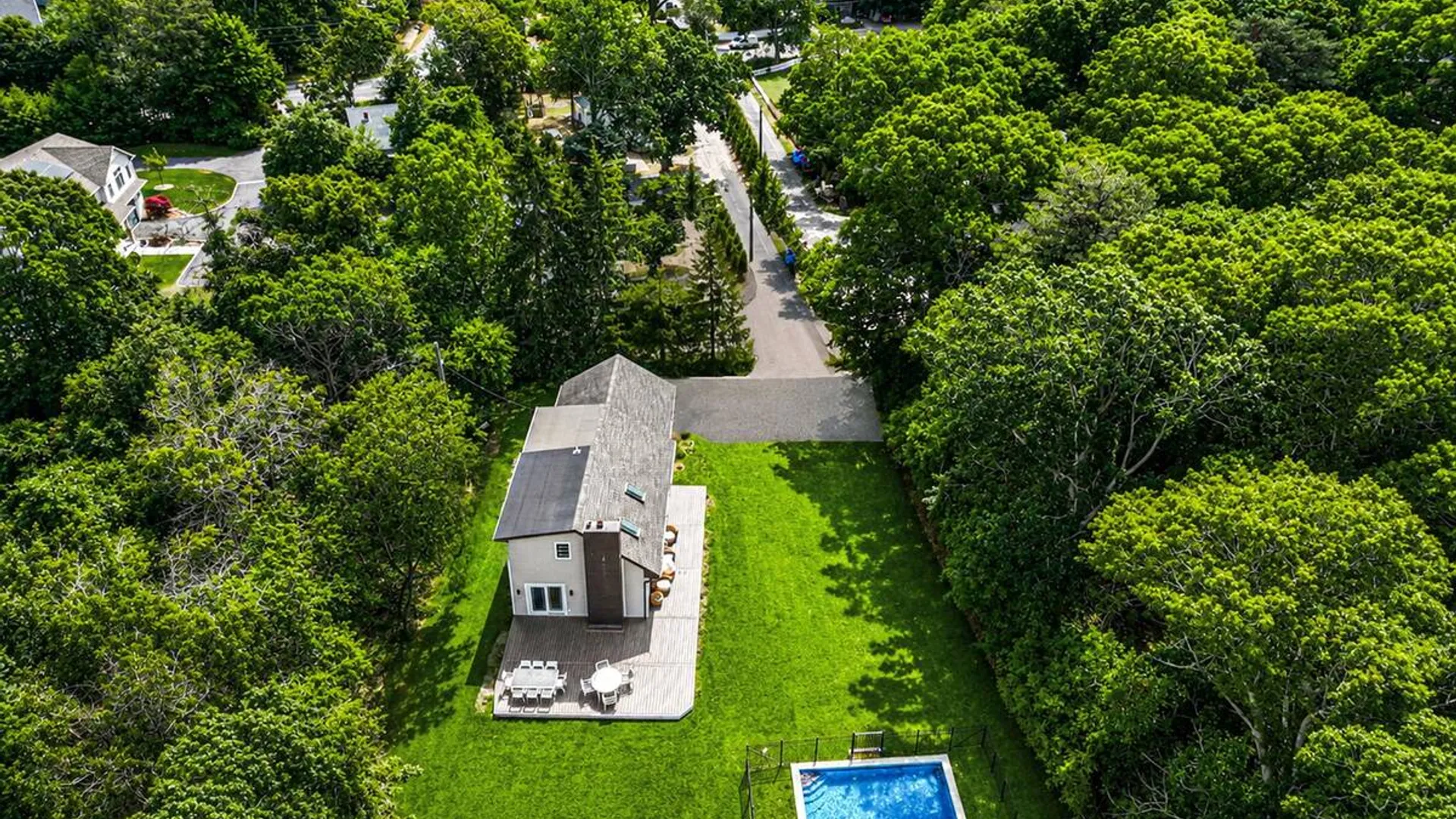 Property at 80 Springville Road, Hampton Bays, NY 11946 27