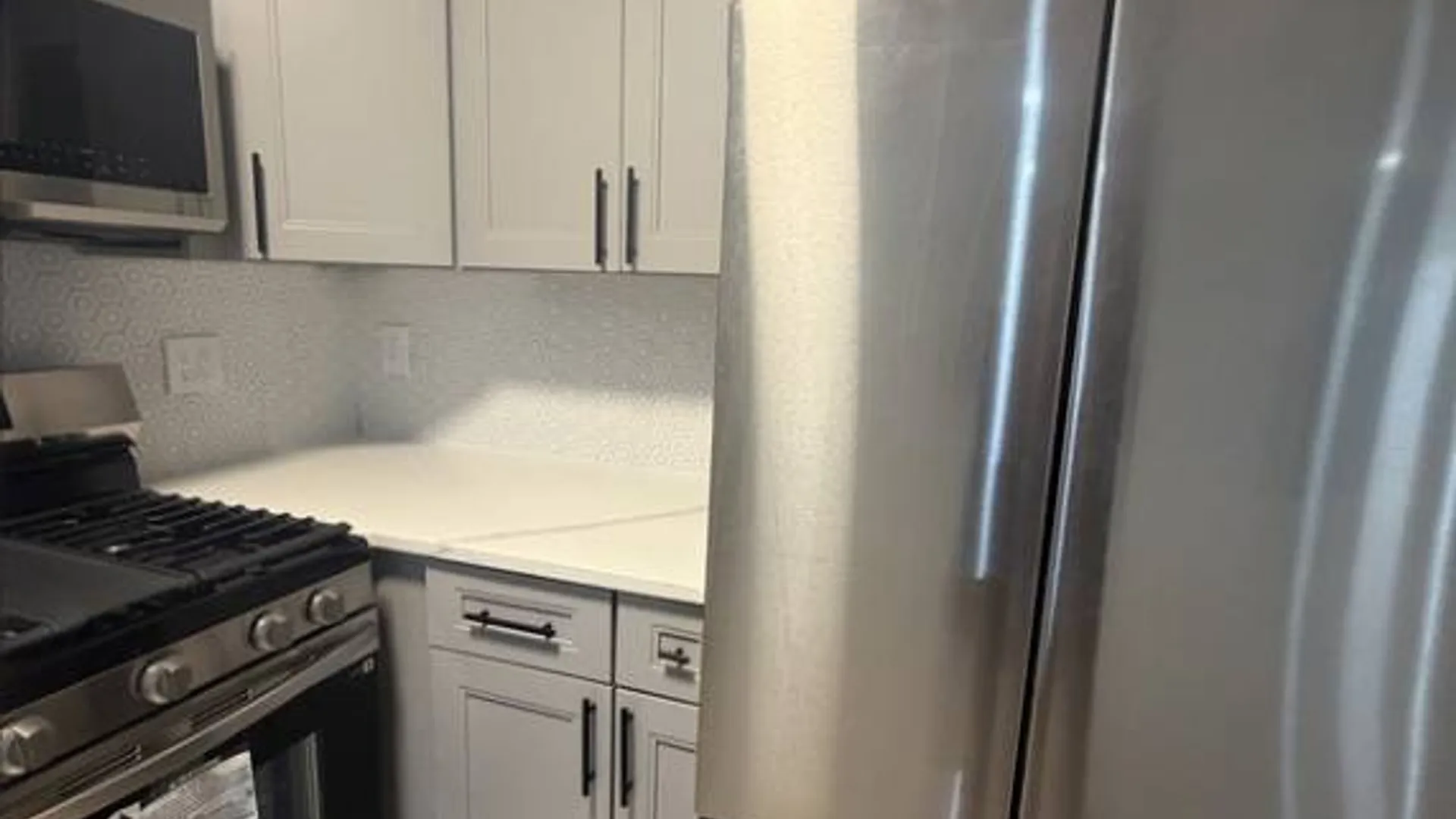 Property at 118-82 Metropolitan Ave, Kew Gardens, NY 11415 24