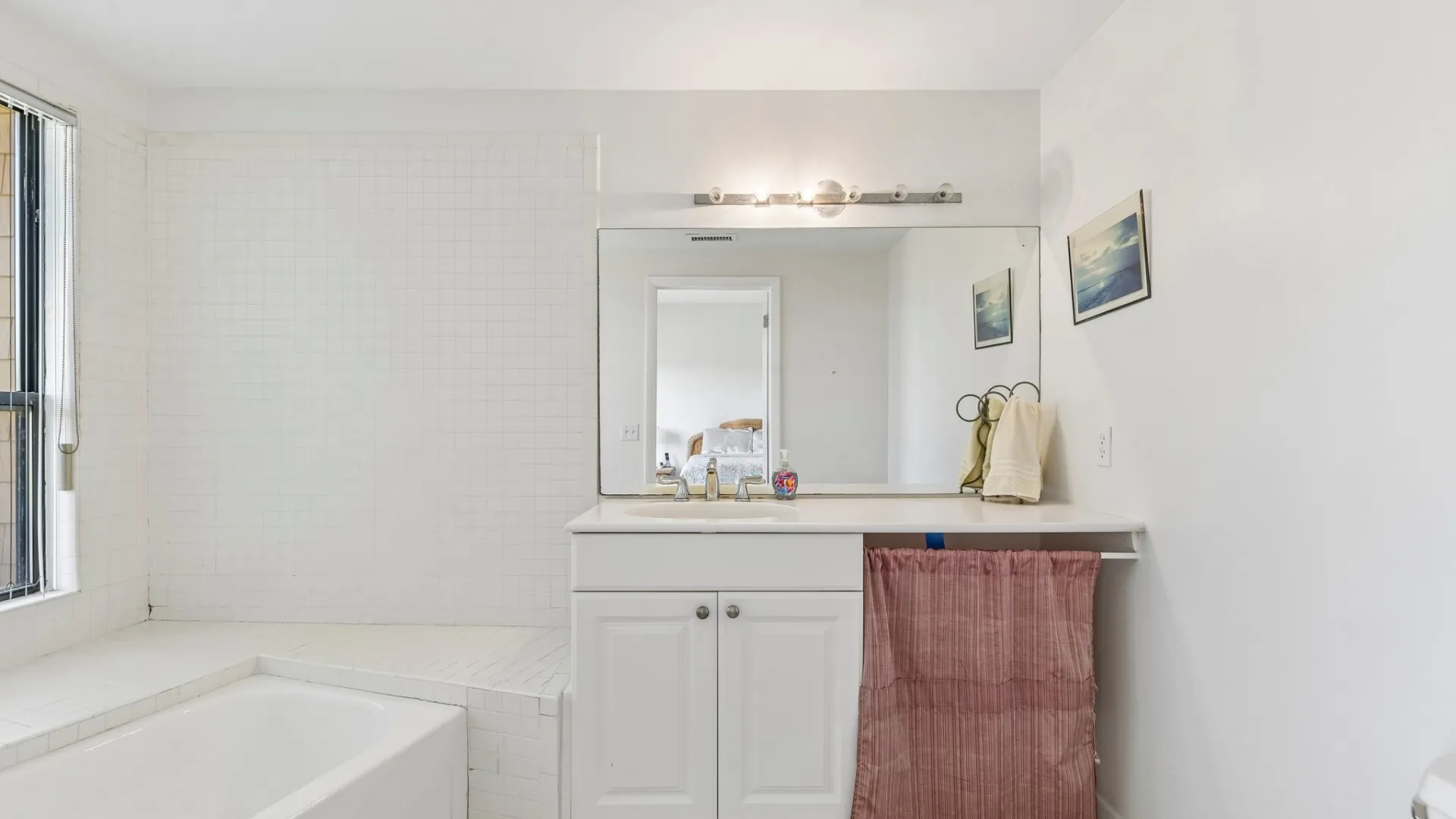 Property at 21 S FULTON ST #5, Montauk, NY 11954 8
