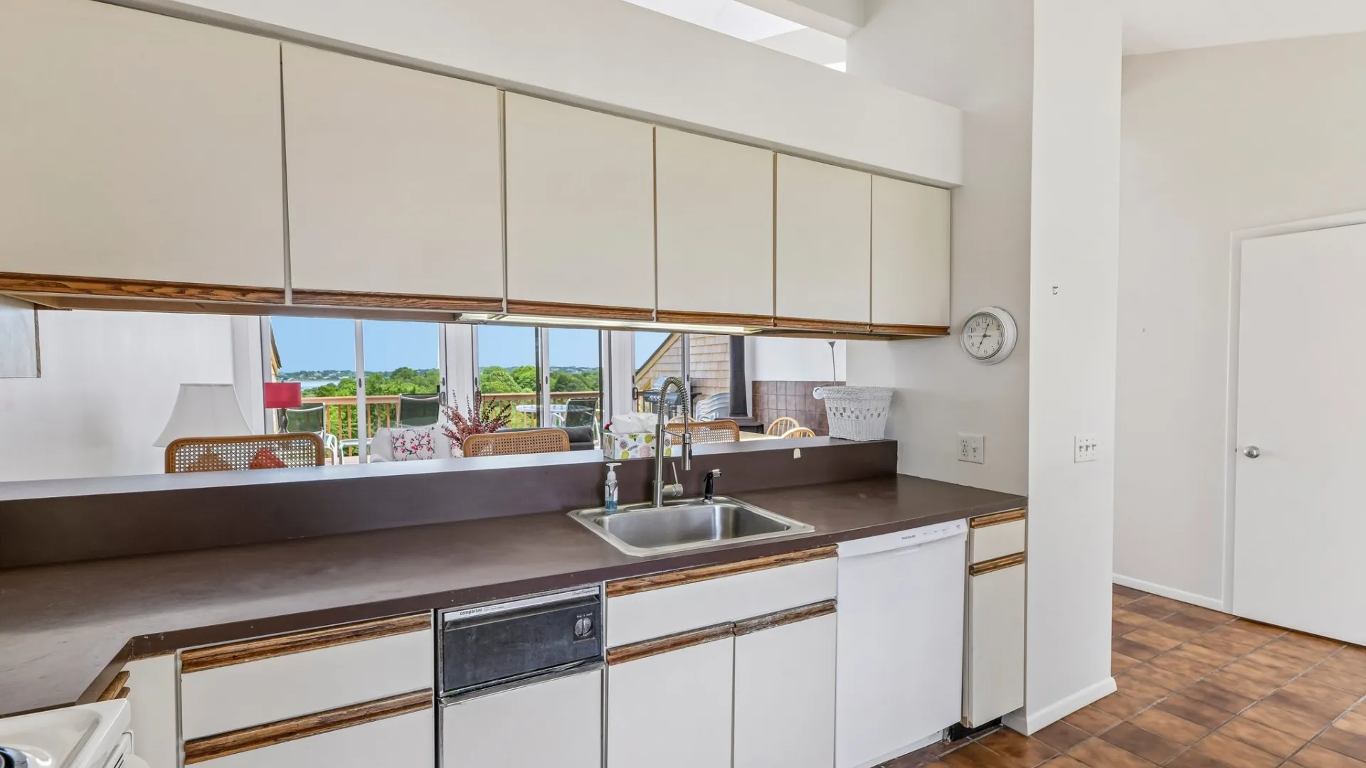 Property at 21 S FULTON ST #5, Montauk, NY 11954 15