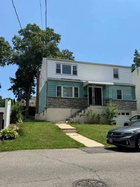 Property at 18 Tunis Ave, Yonkers, NY 10708