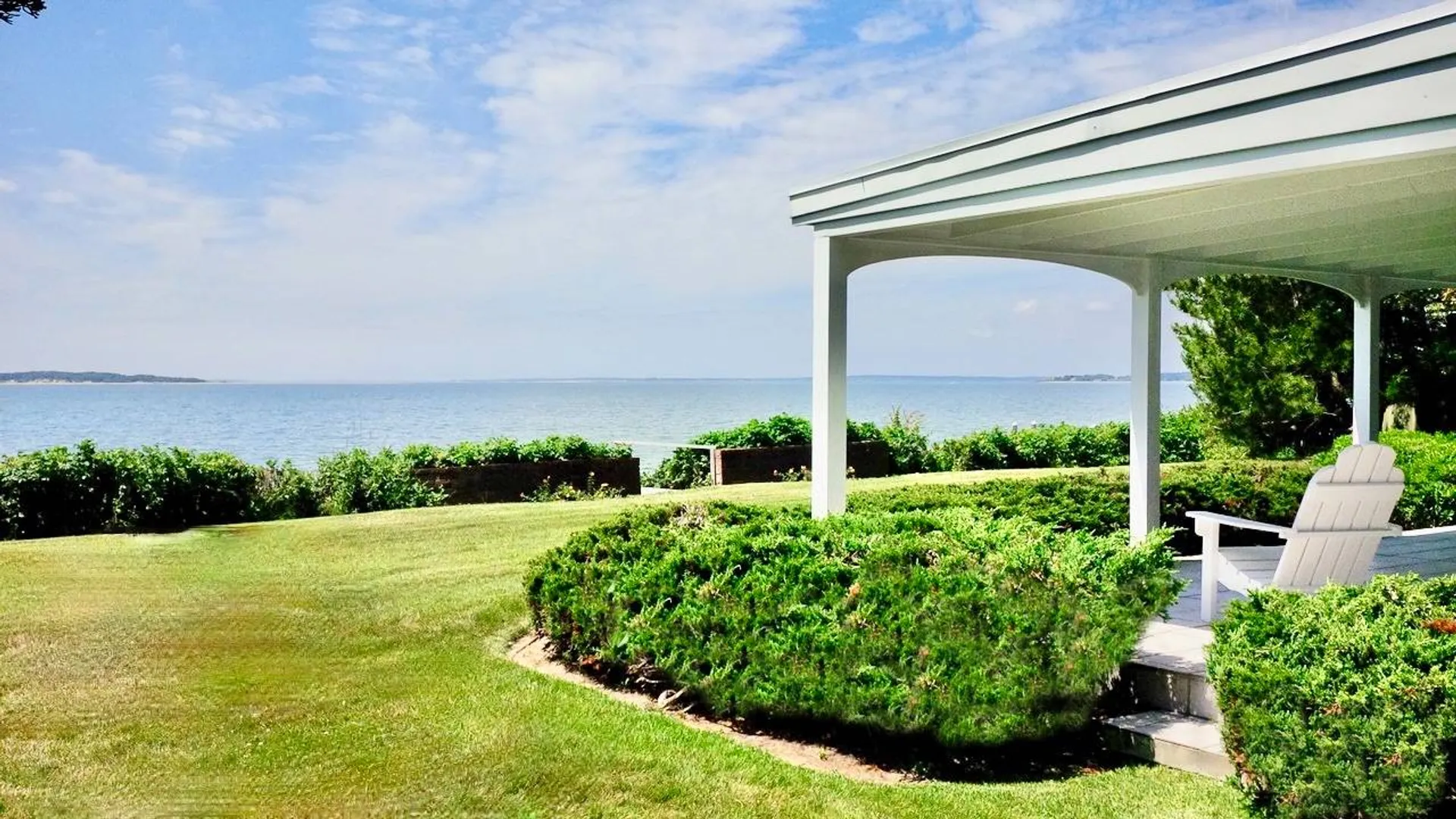 Property at 100 Peconic Ave, Shelter Island, NY 11964 5