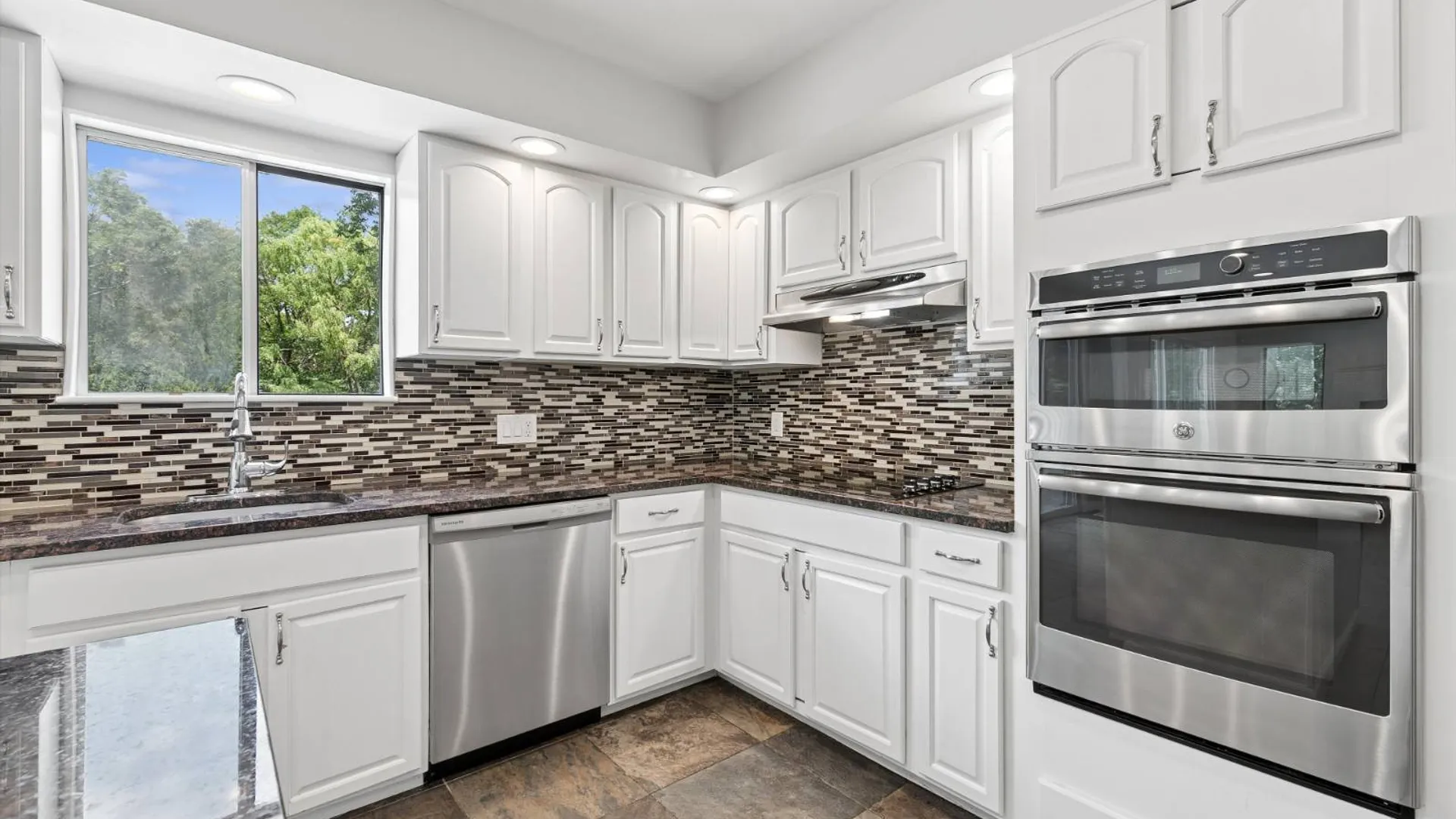 Property at 12 N Ridge Road, Old Field, NY 11733 32