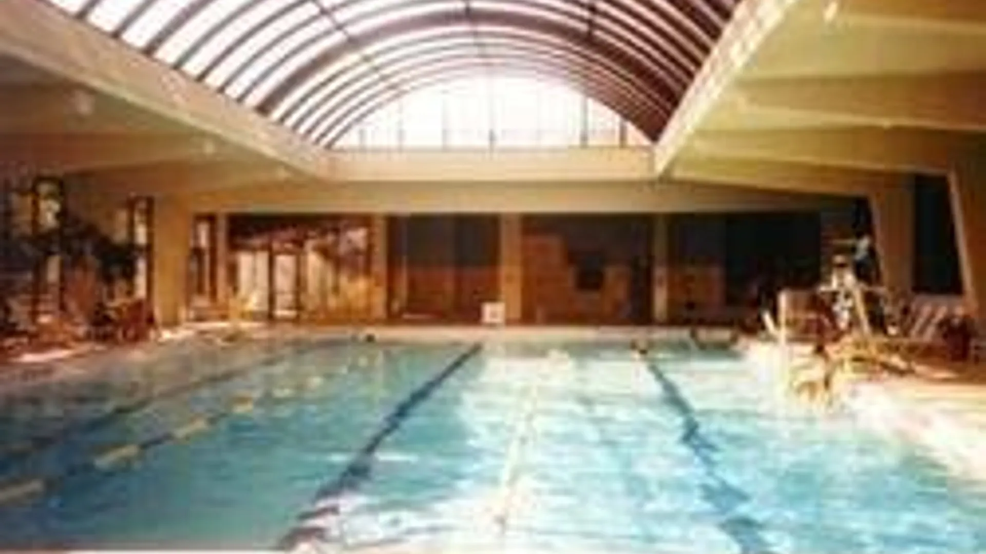 Property at 2 Bay Club Dr, Bayside, NY 11360 5