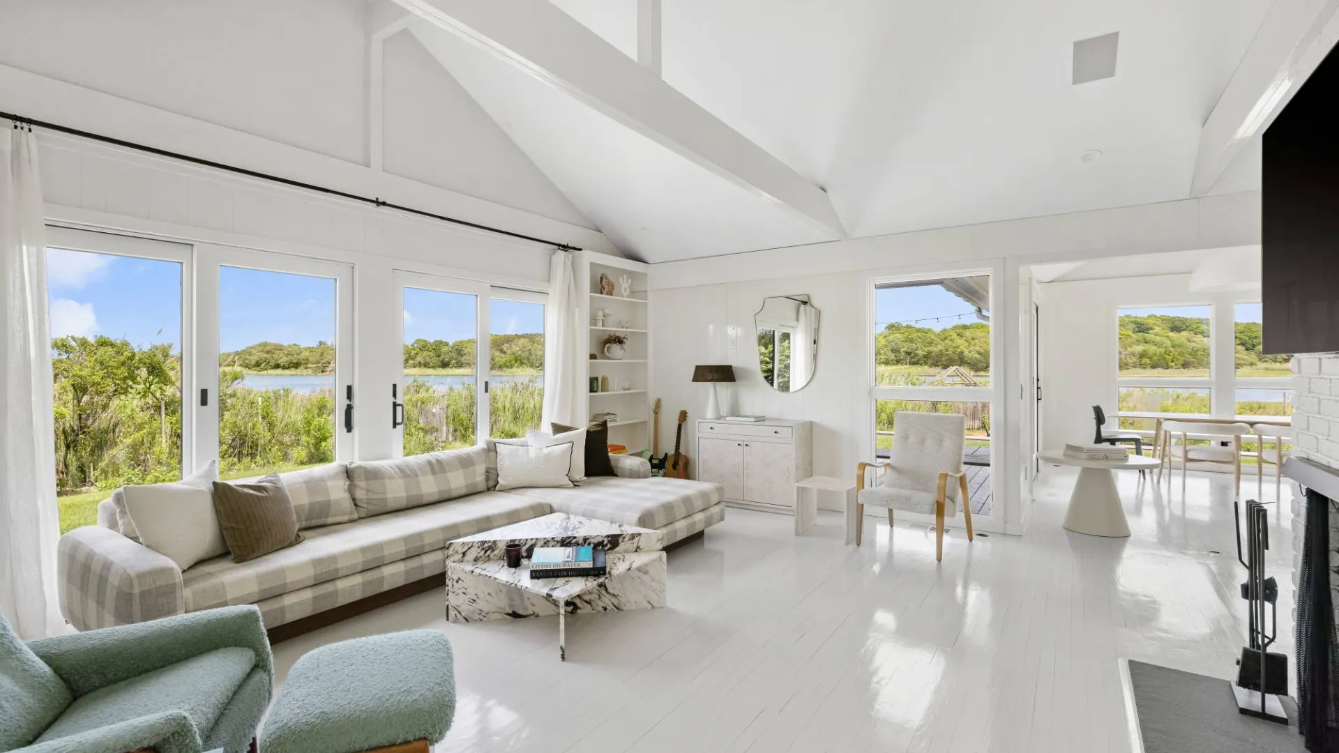 Property at 18 Island Road, East Hampton, NY 11937 12
