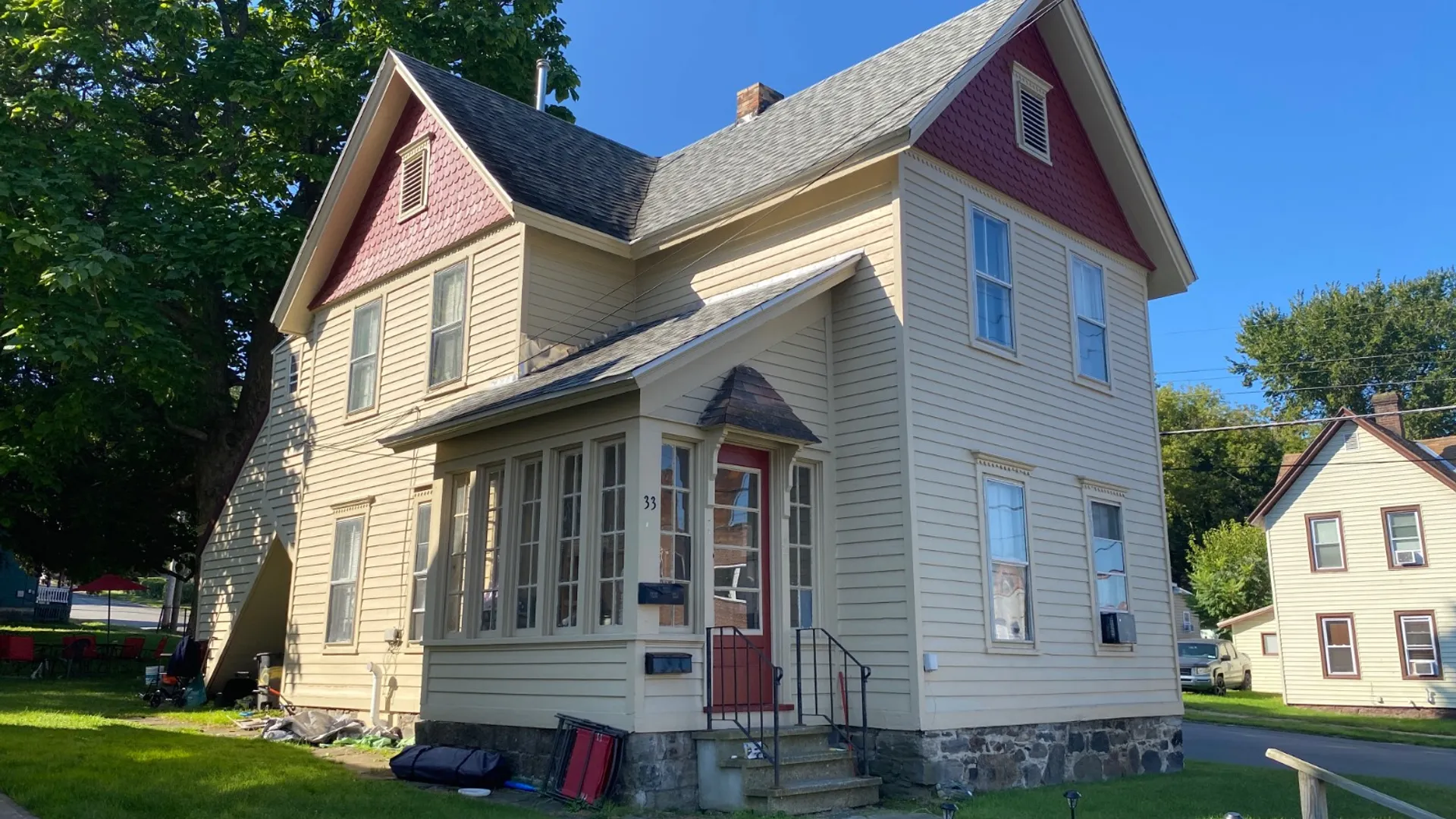 Property at 33 2nd St, Gloversville, NY 12078 7